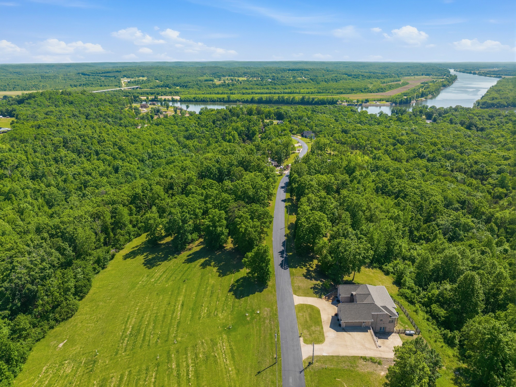 300 Rivers Edge Dr Property Photo 44