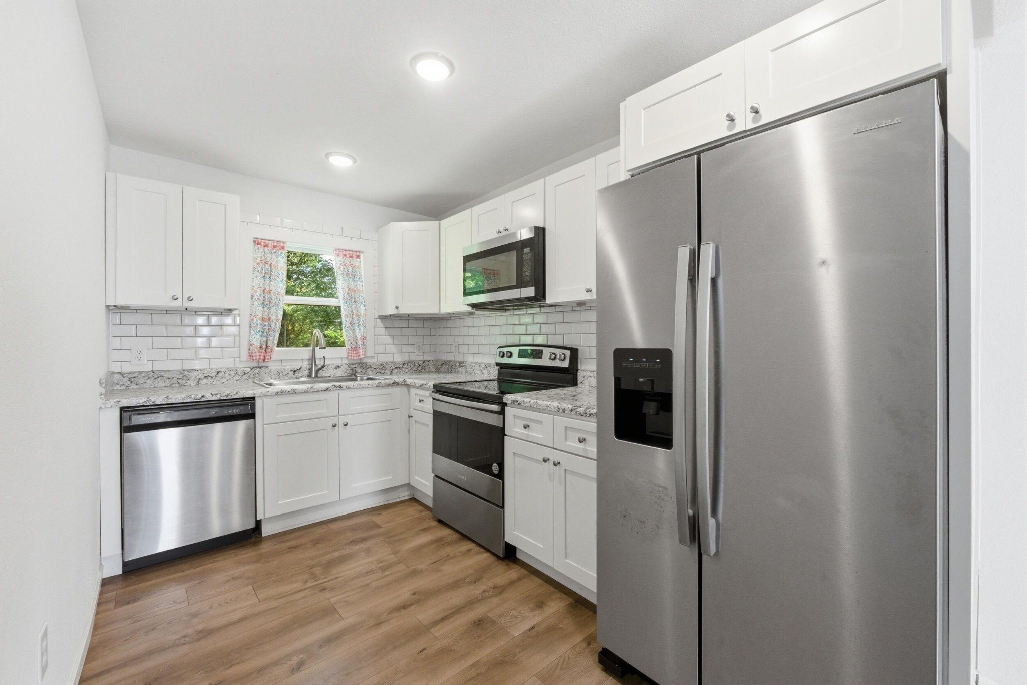 121 Sharp Road Property Photo 6