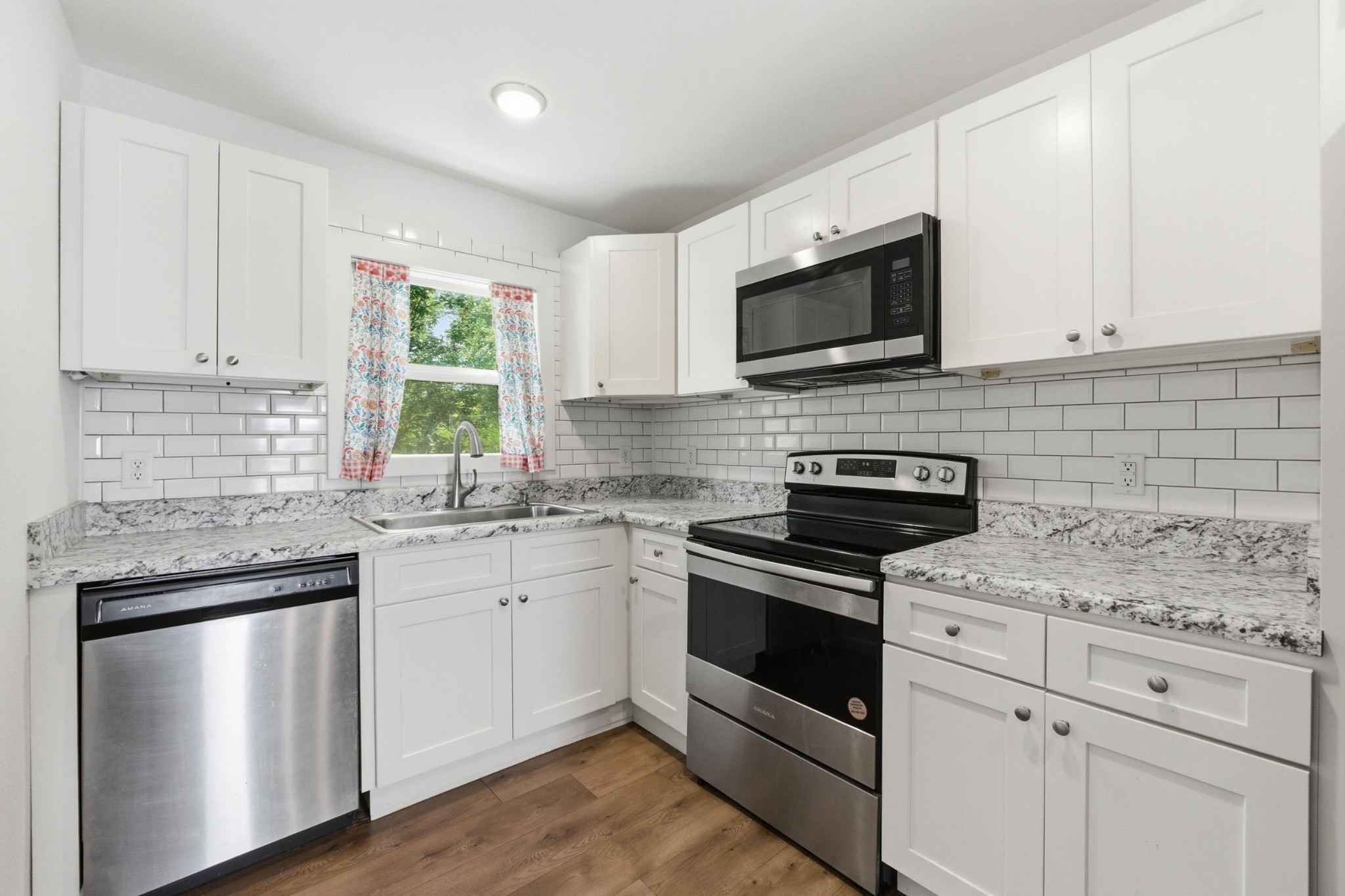 121 Sharp Road Property Photo 7