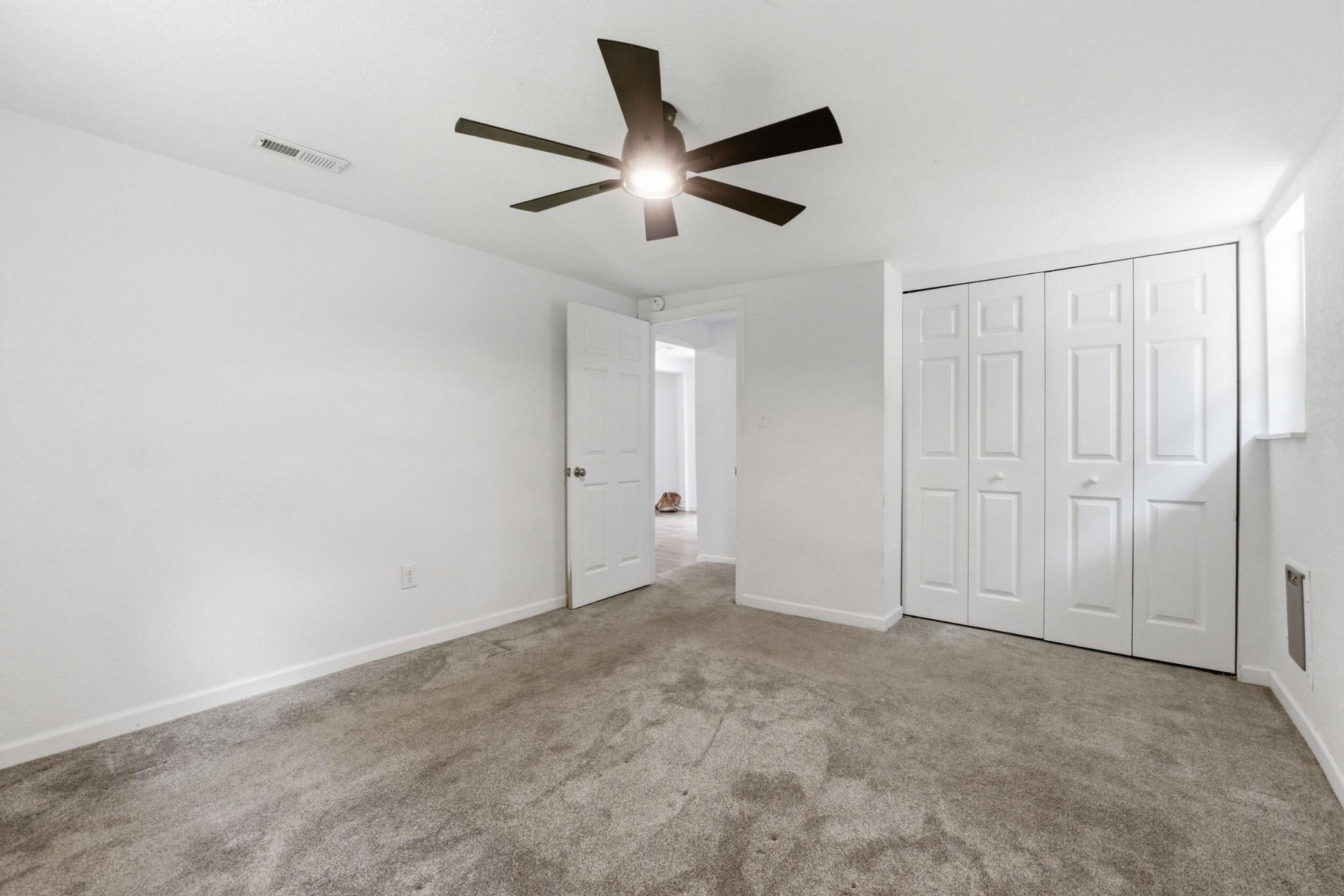 121 Sharp Road Property Photo 9