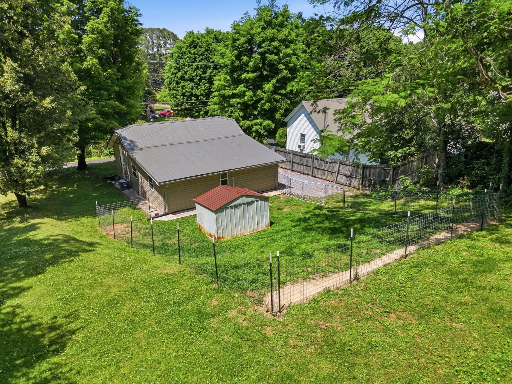 121 Sharp Road Property Photo 17