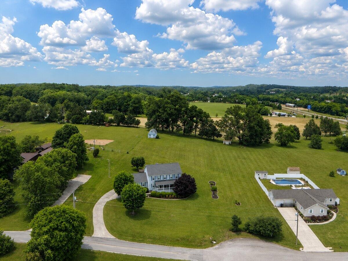 128 County Road 101 Property Photo 11