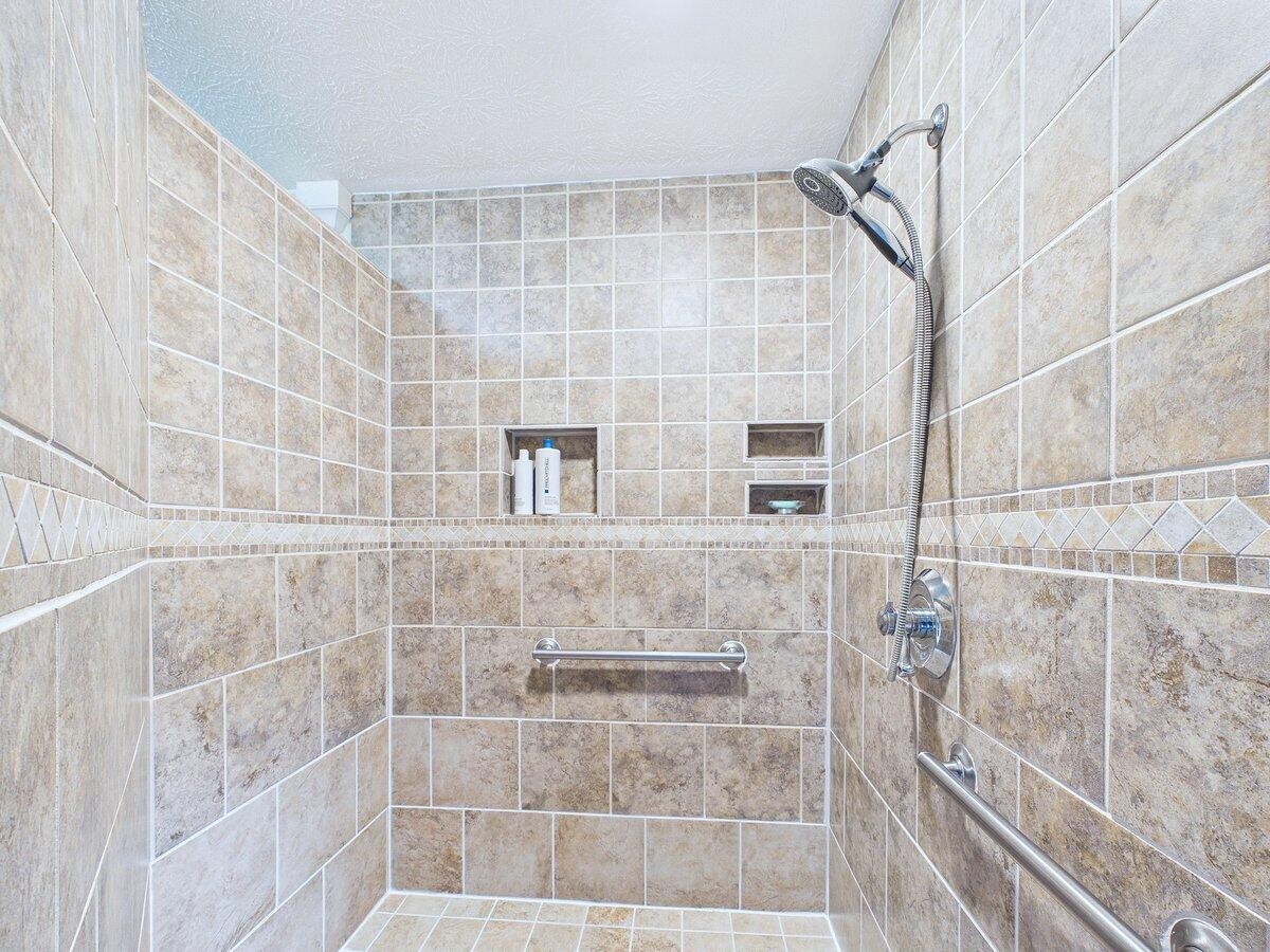 128 County Road 101 Property Photo 26