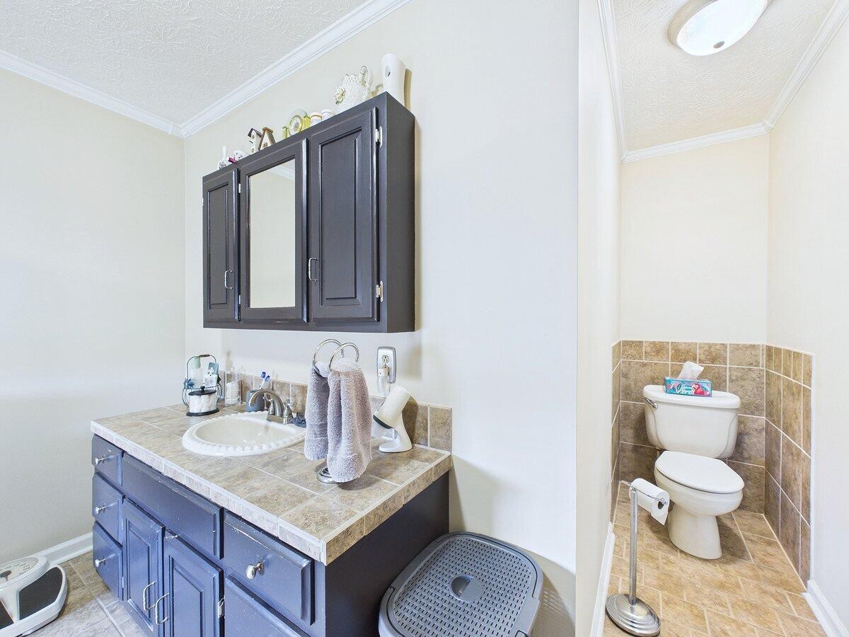 128 County Road 101 Property Photo 28