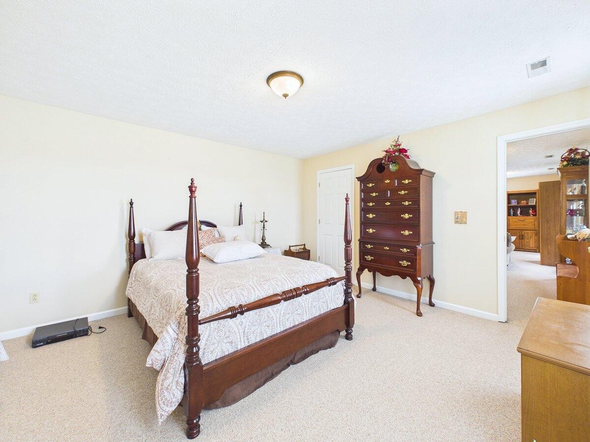 128 County Road 101 Property Photo 48