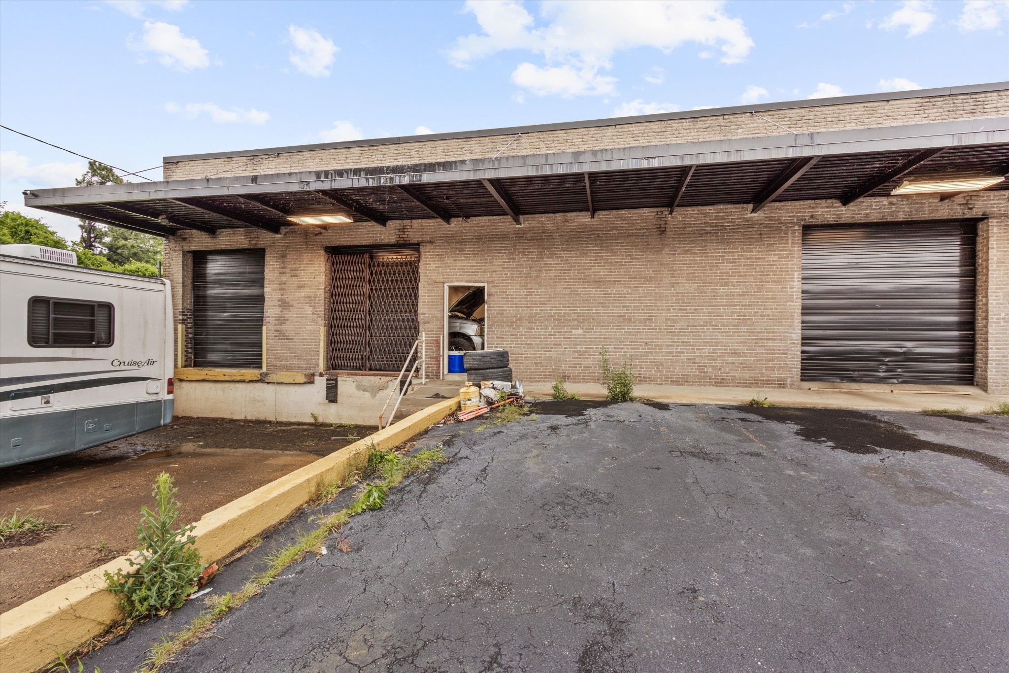 1862 Latham St Property Photo 20