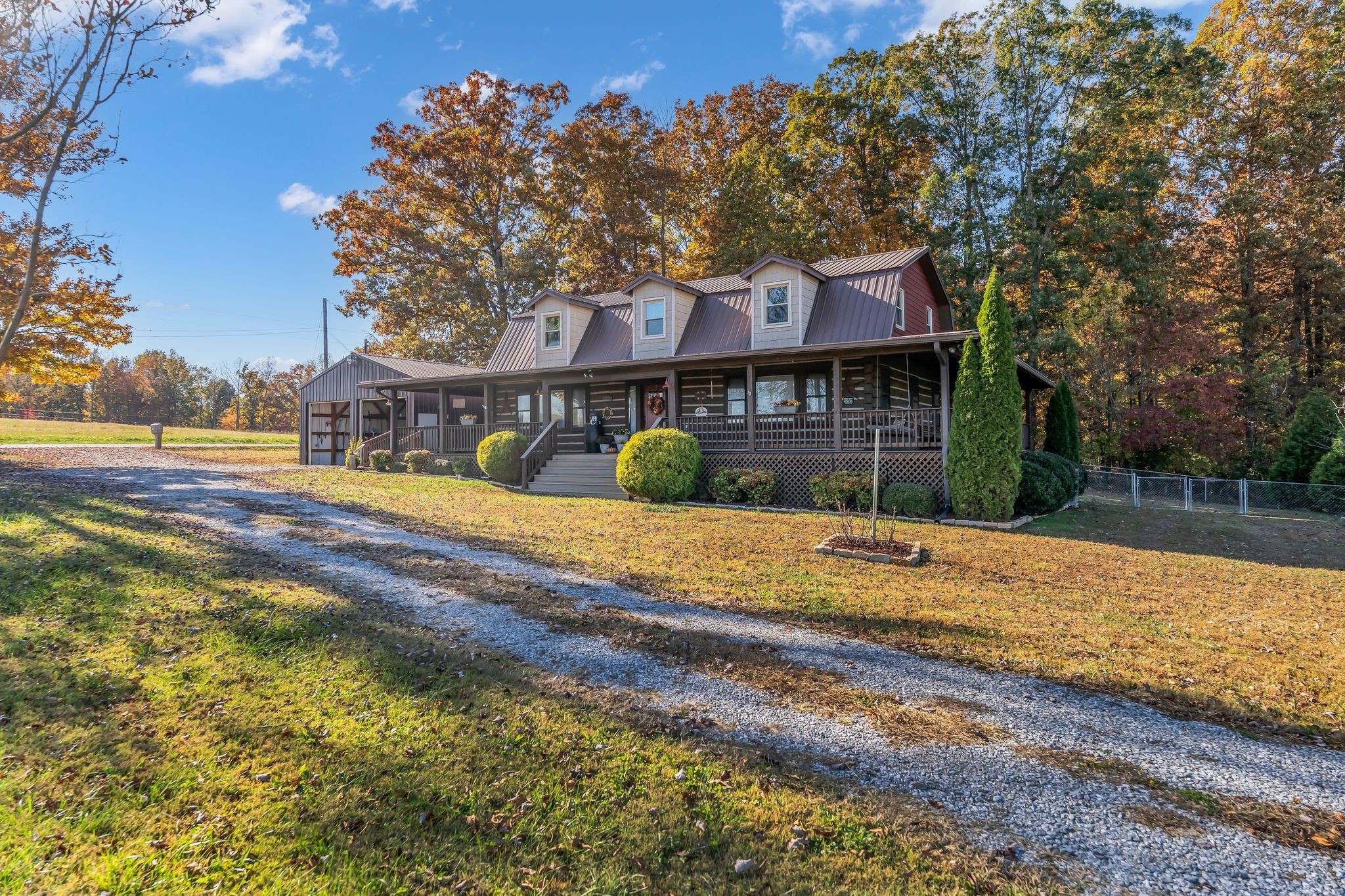 4669 Griffin Rd Property Photo 1