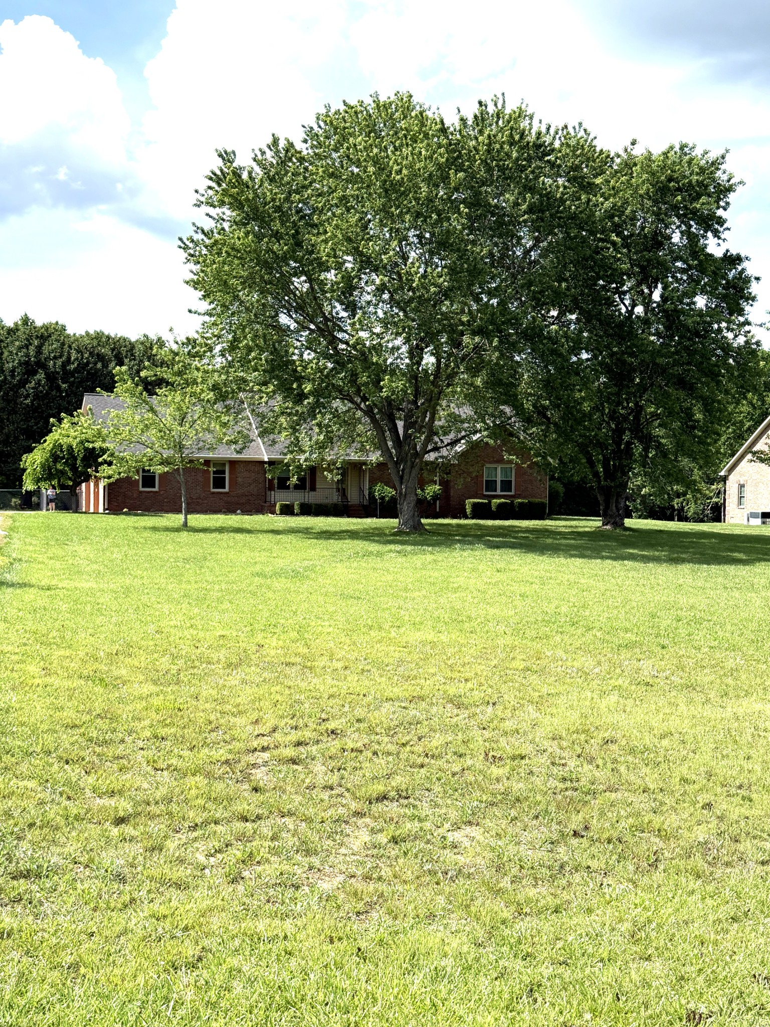 3168 Maxey Rd Property Photo 2