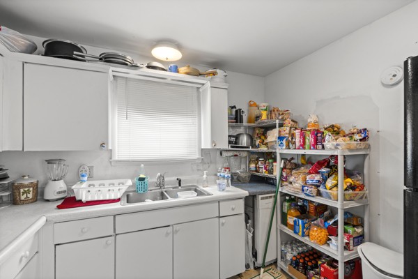 613 Hillsboro Rd Property Photo 11
