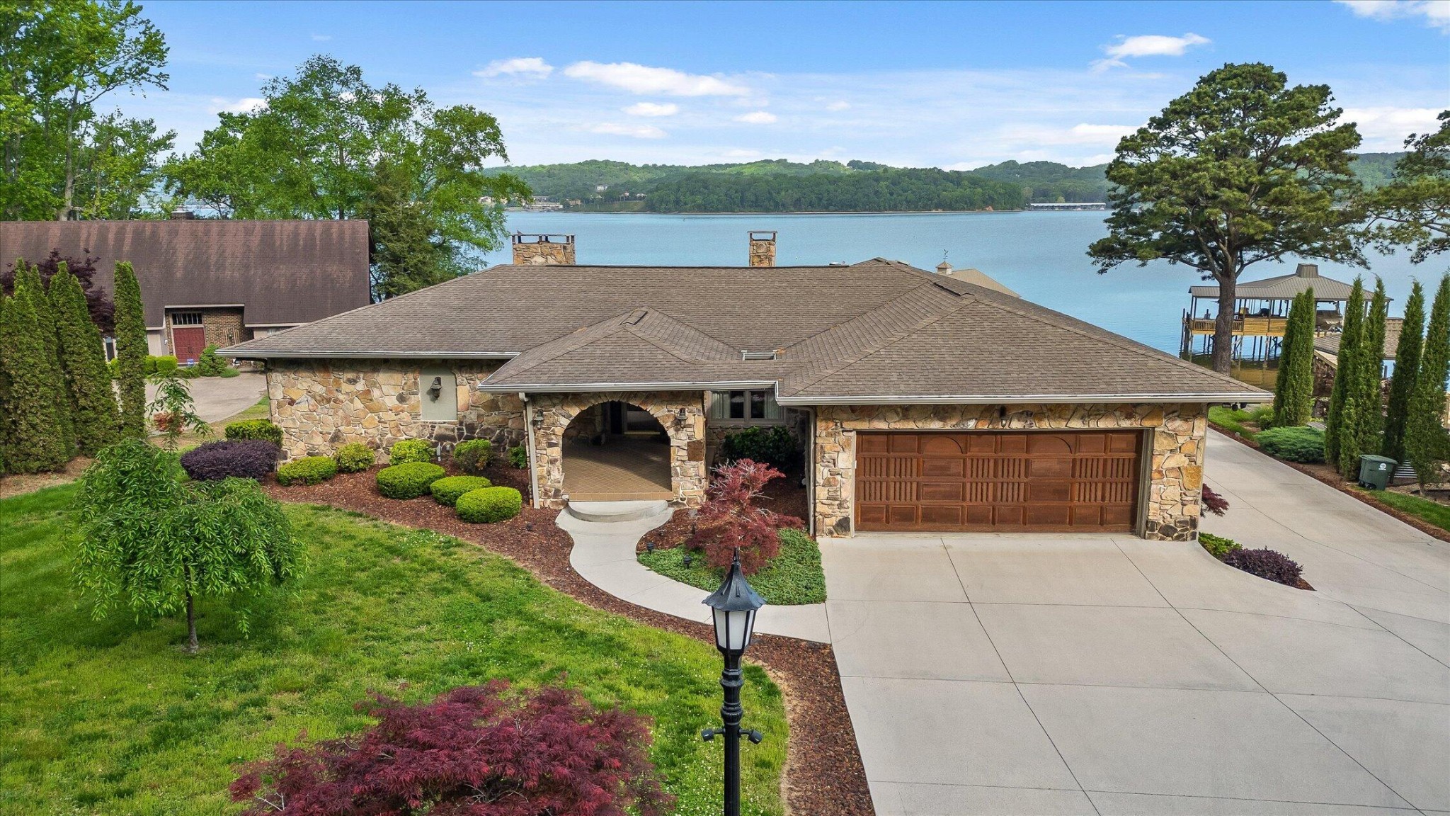 4919 Bal Harbor Circle Property Photo 1