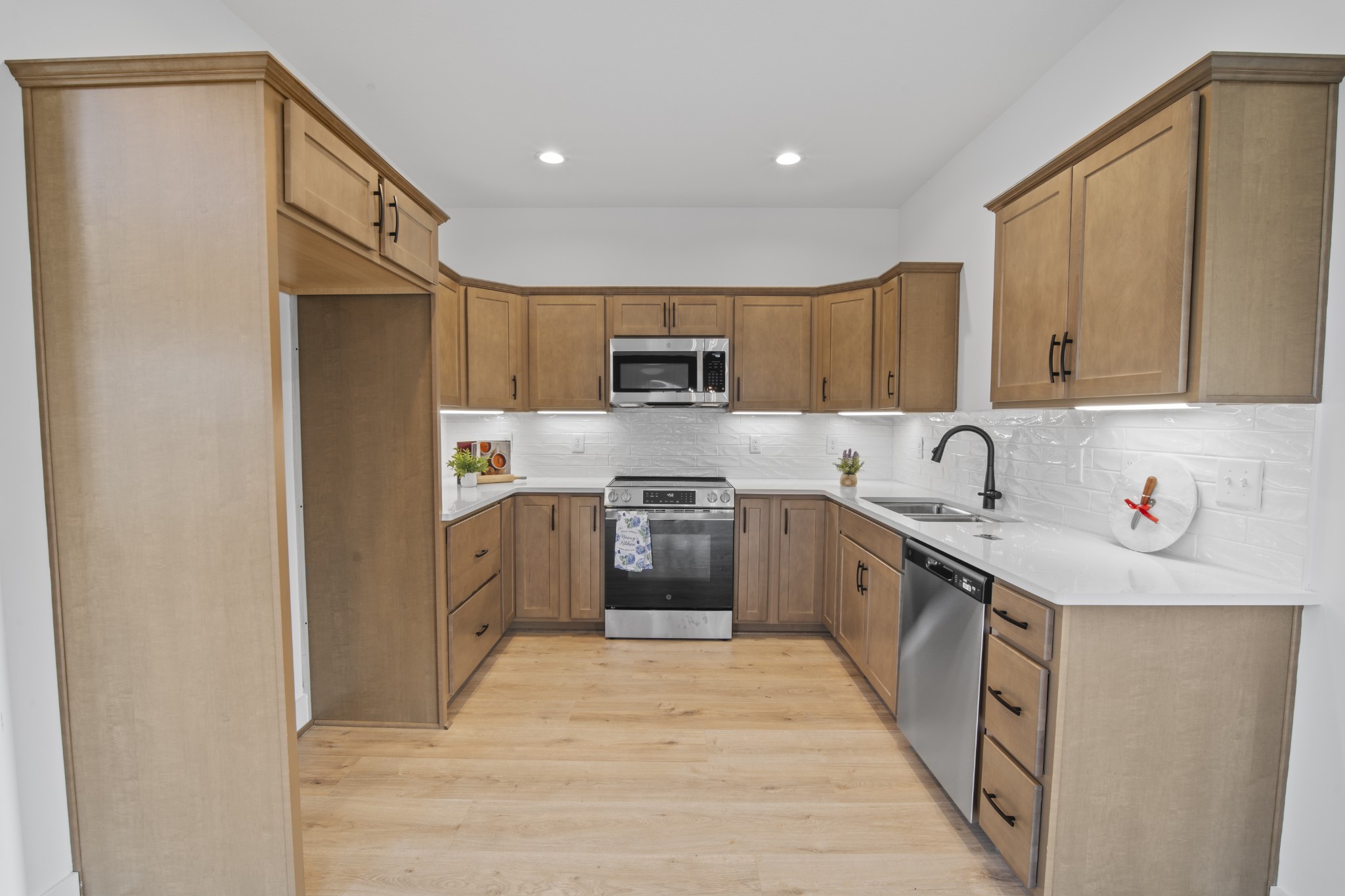 244 Bluebell Dr Property Photo 10