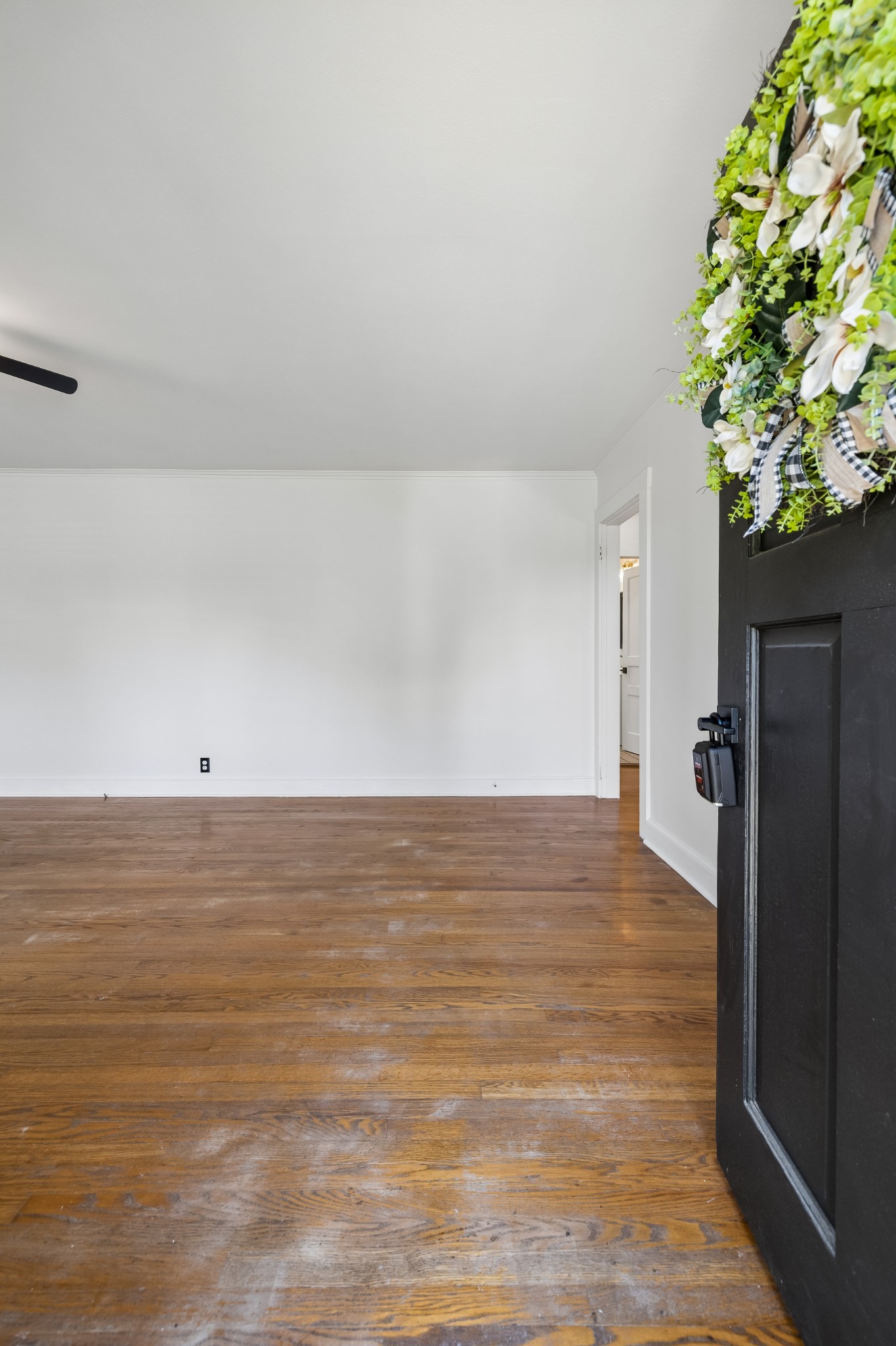 707 Jefferson Ave, E Property Photo 2