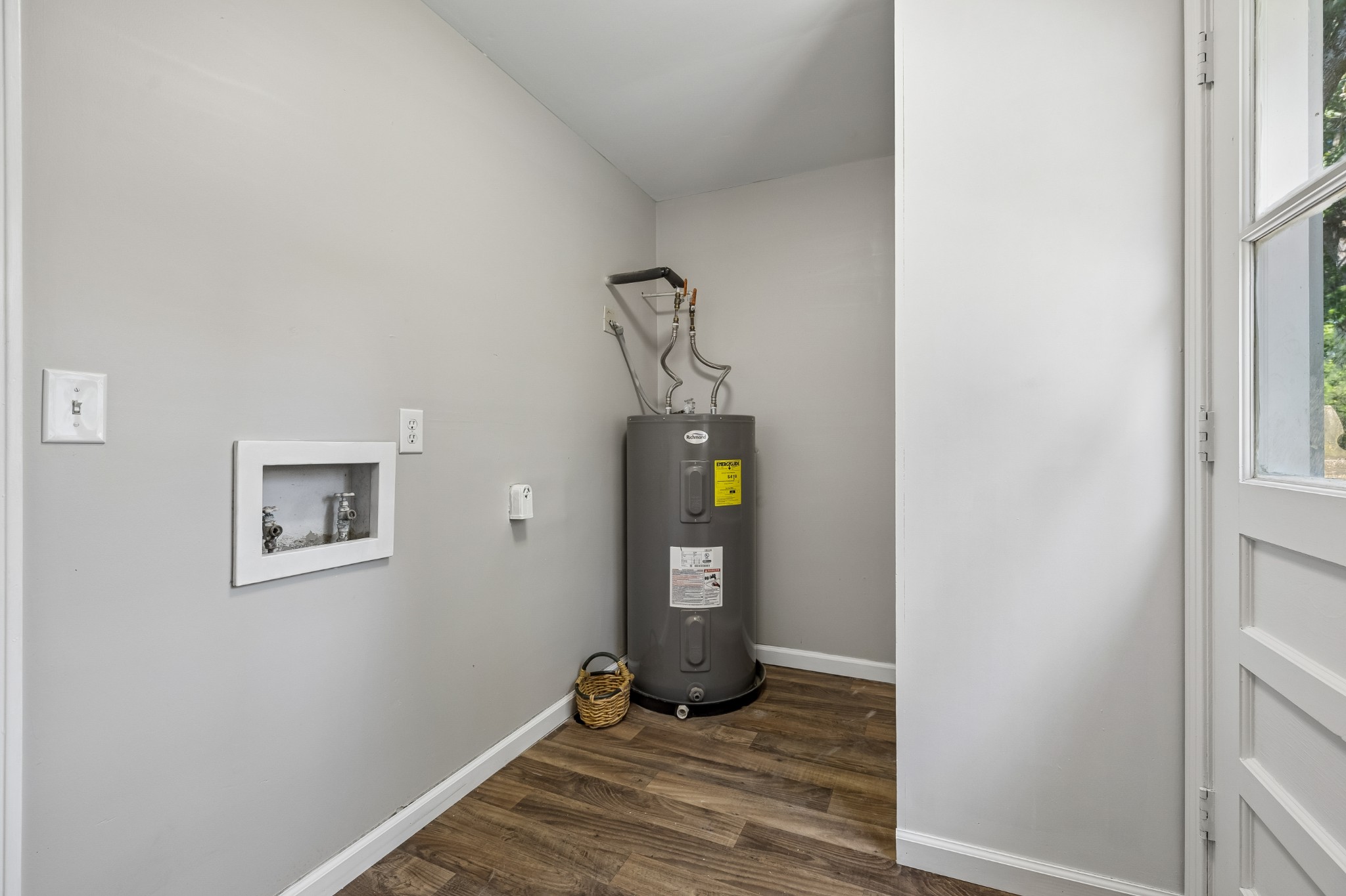 707 Jefferson Ave, E Property Photo 22