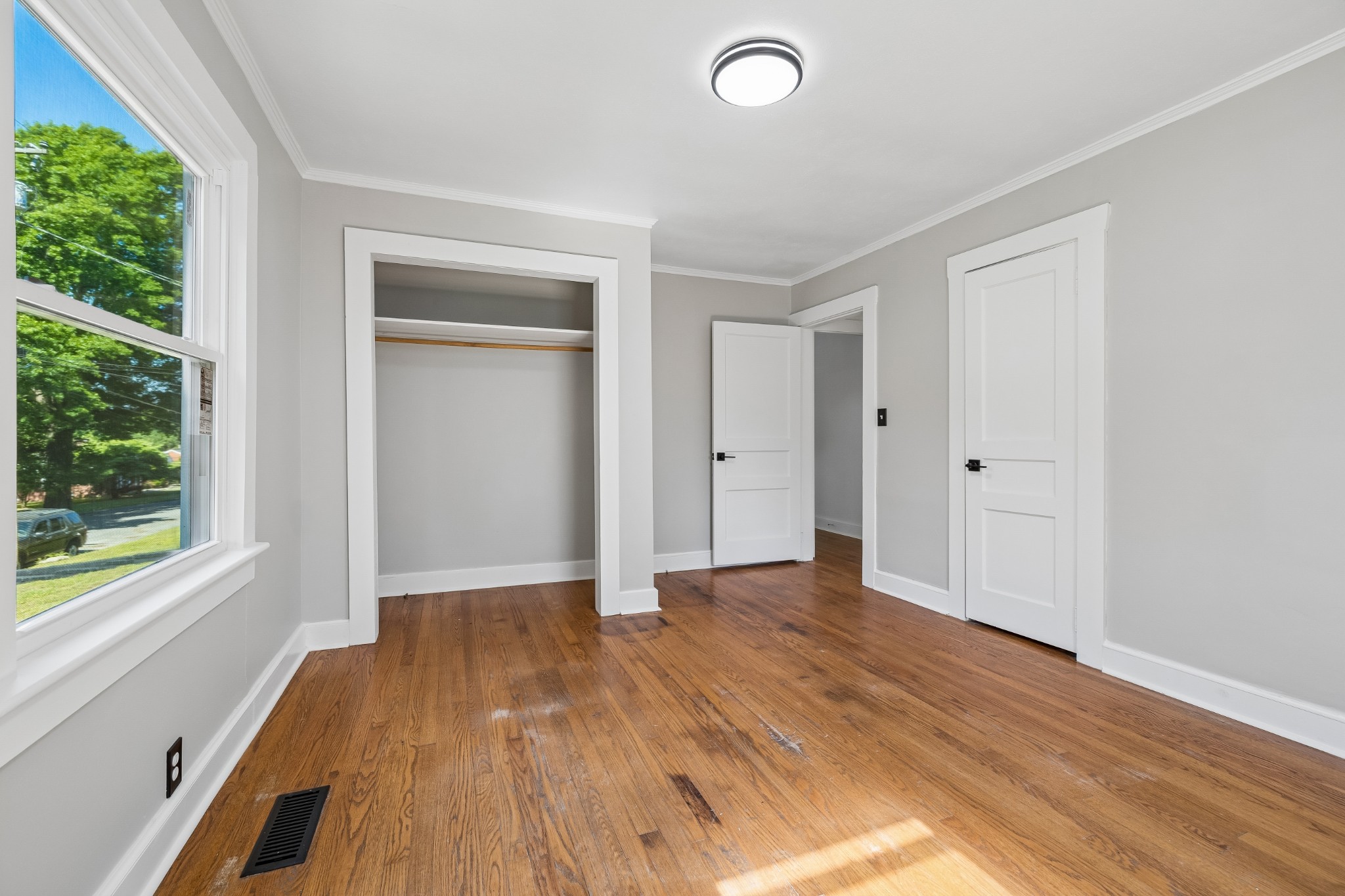 707 Jefferson Ave, E Property Photo 24