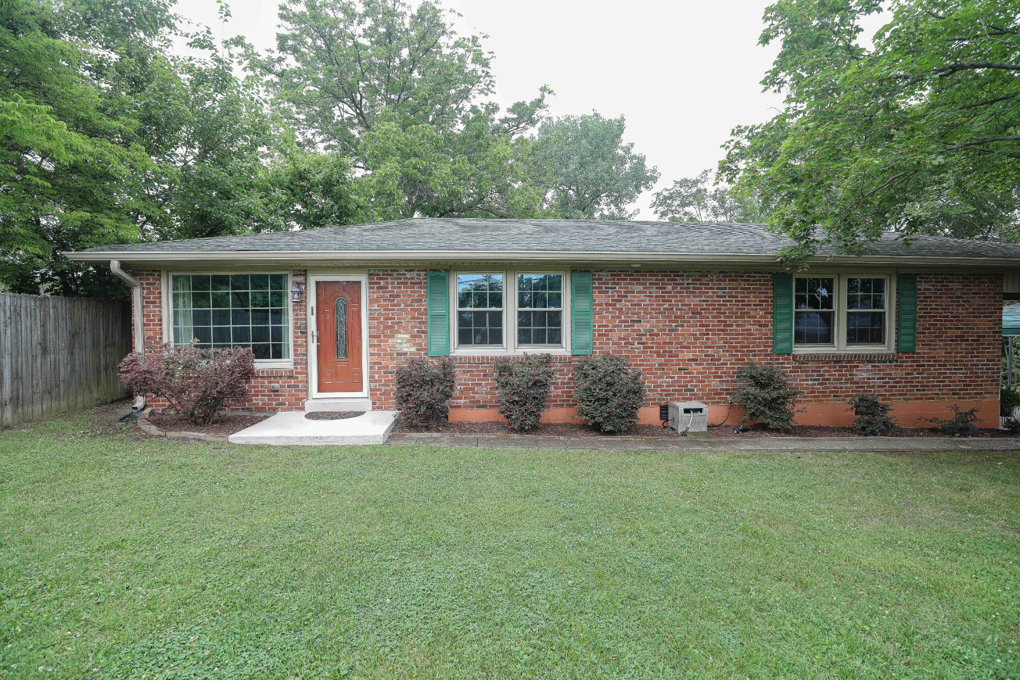 412 Williams Ave