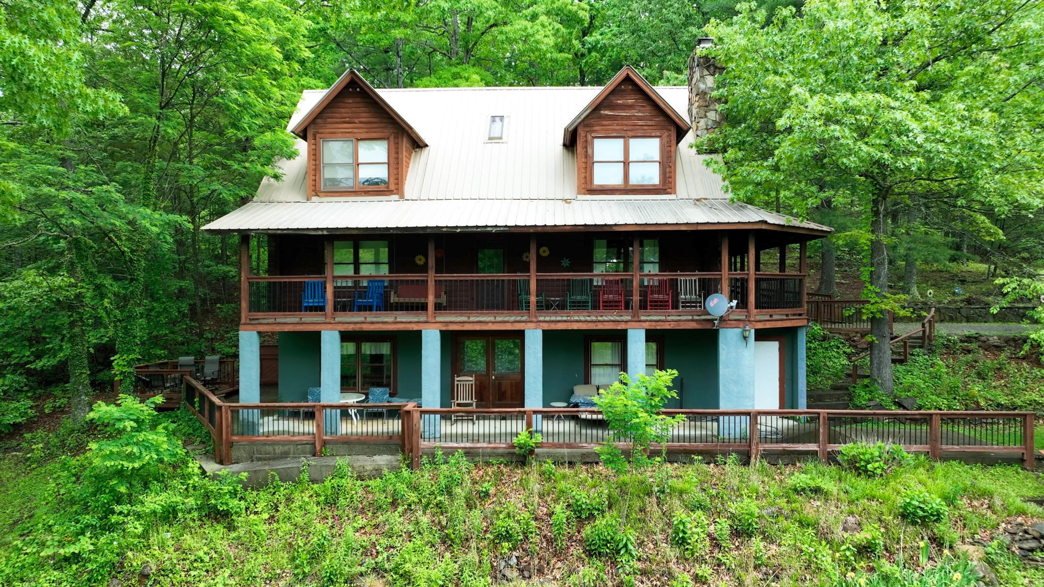 200 Peachtree Lane Property Photo 1