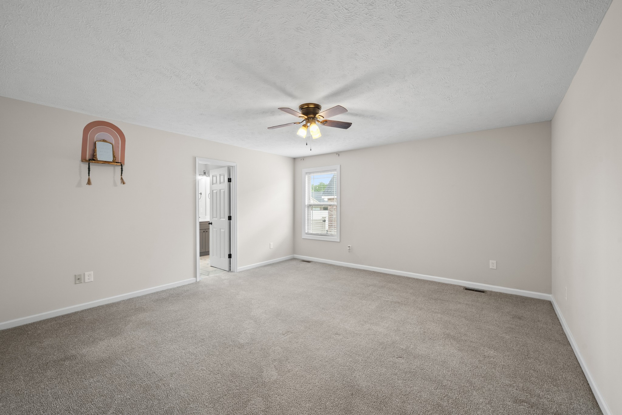 40 Daffodil Dr Property Photo 21