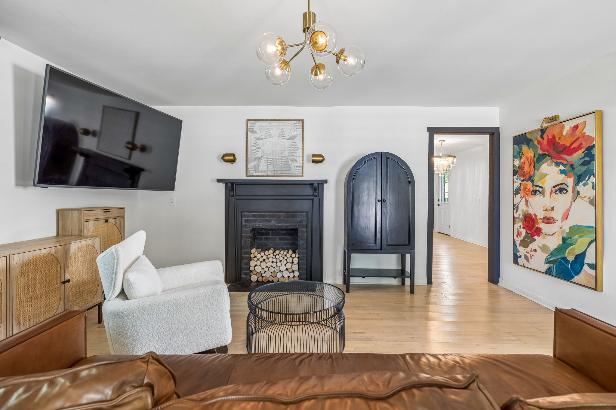 53 Re Davenport Ave Property Photo 3