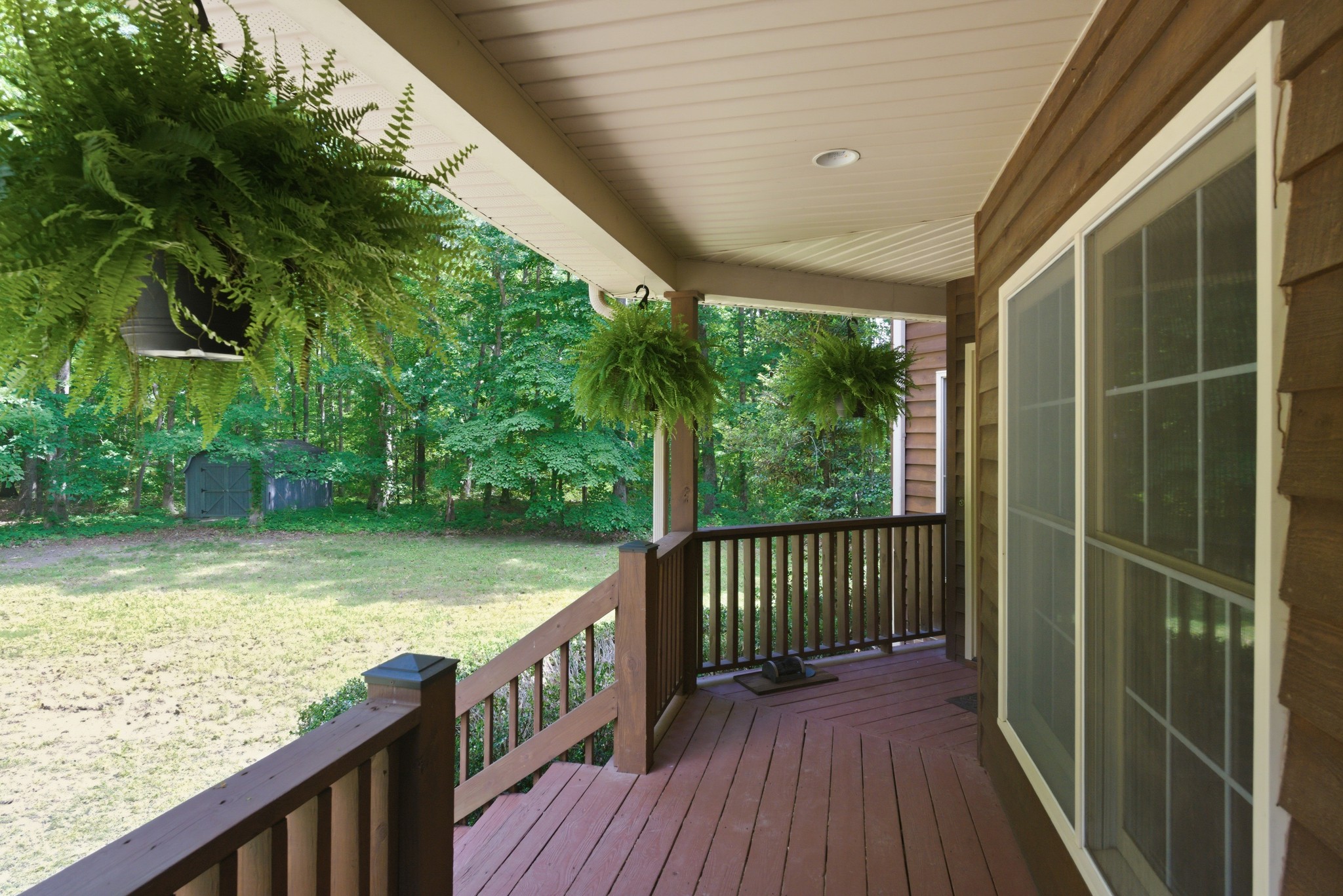 957 Ford Rd Property Photo 7