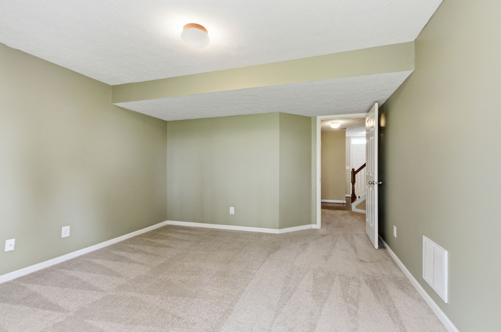 7277 Charlotte Pike Property Photo 4