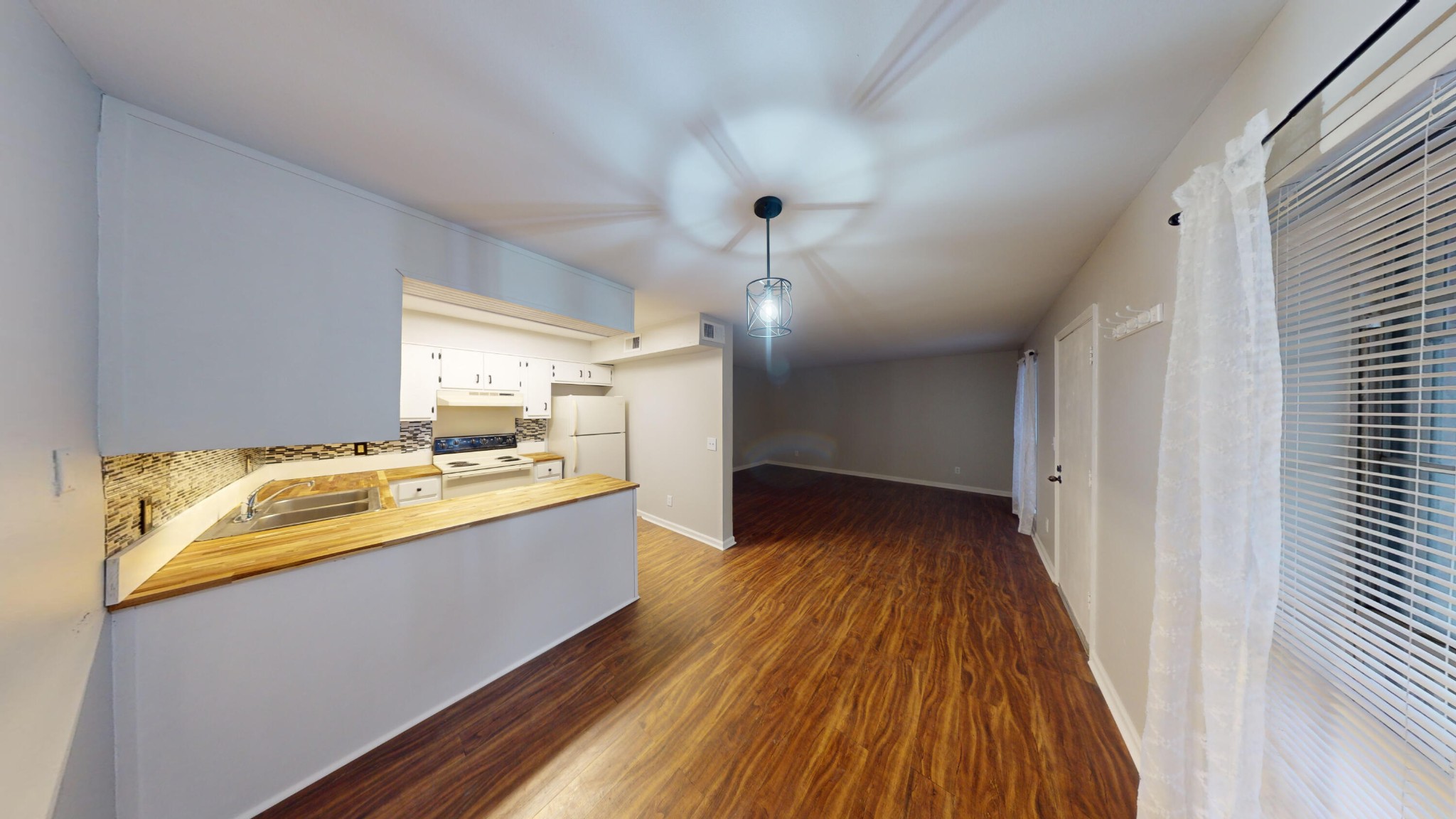 900 Mountain Creek Road Property Photo 5