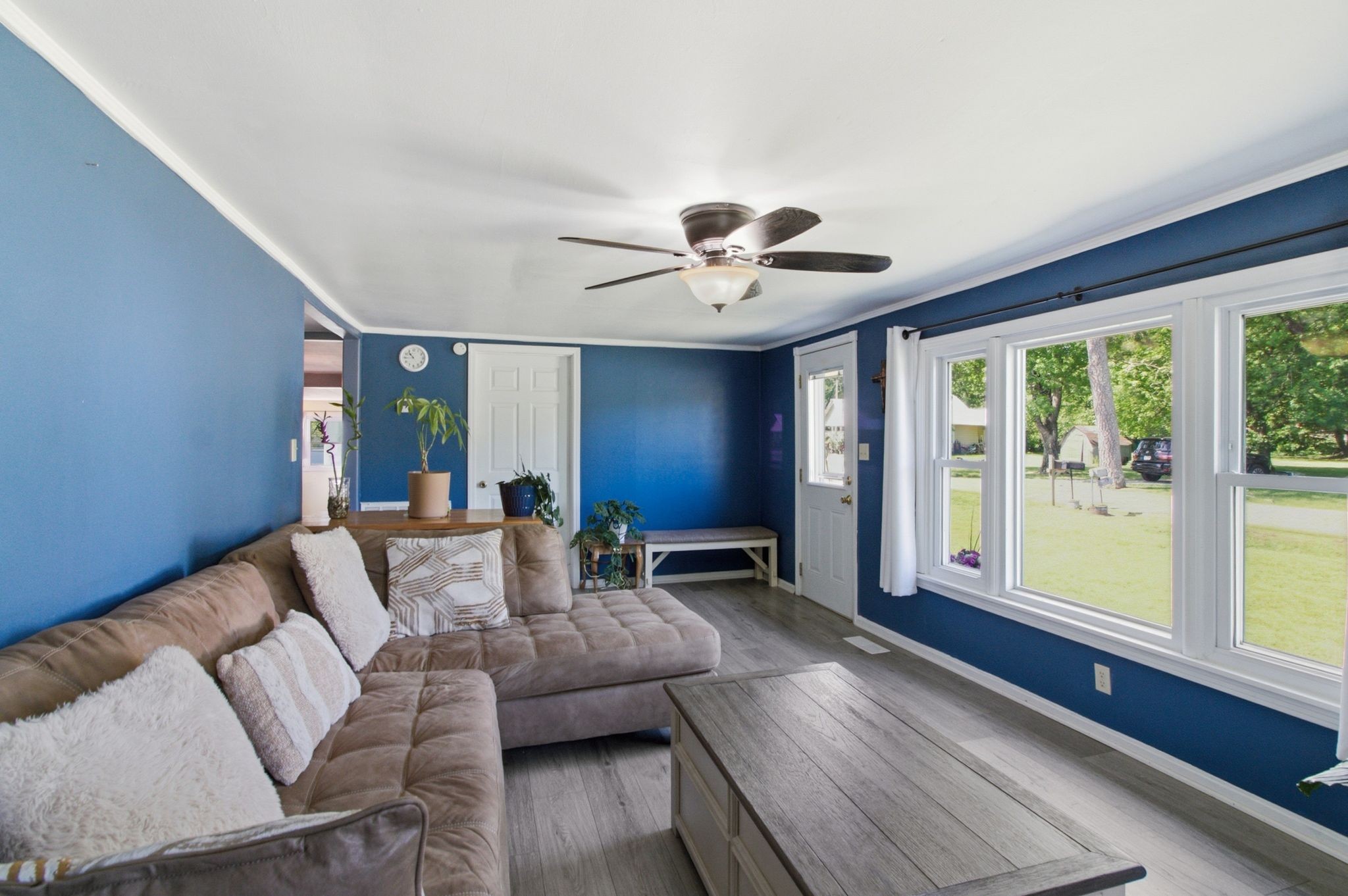 154 Winchester St Property Photo 4