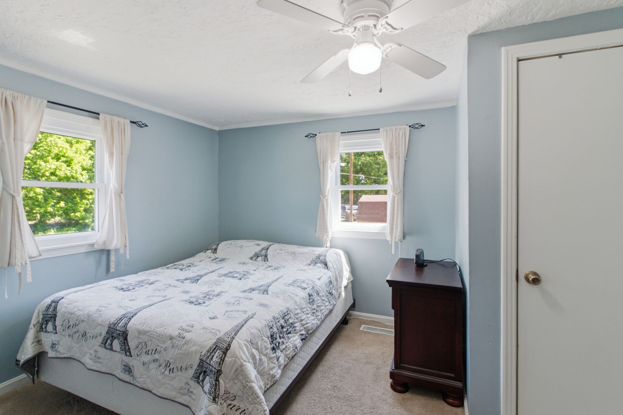 154 Winchester St Property Photo 14