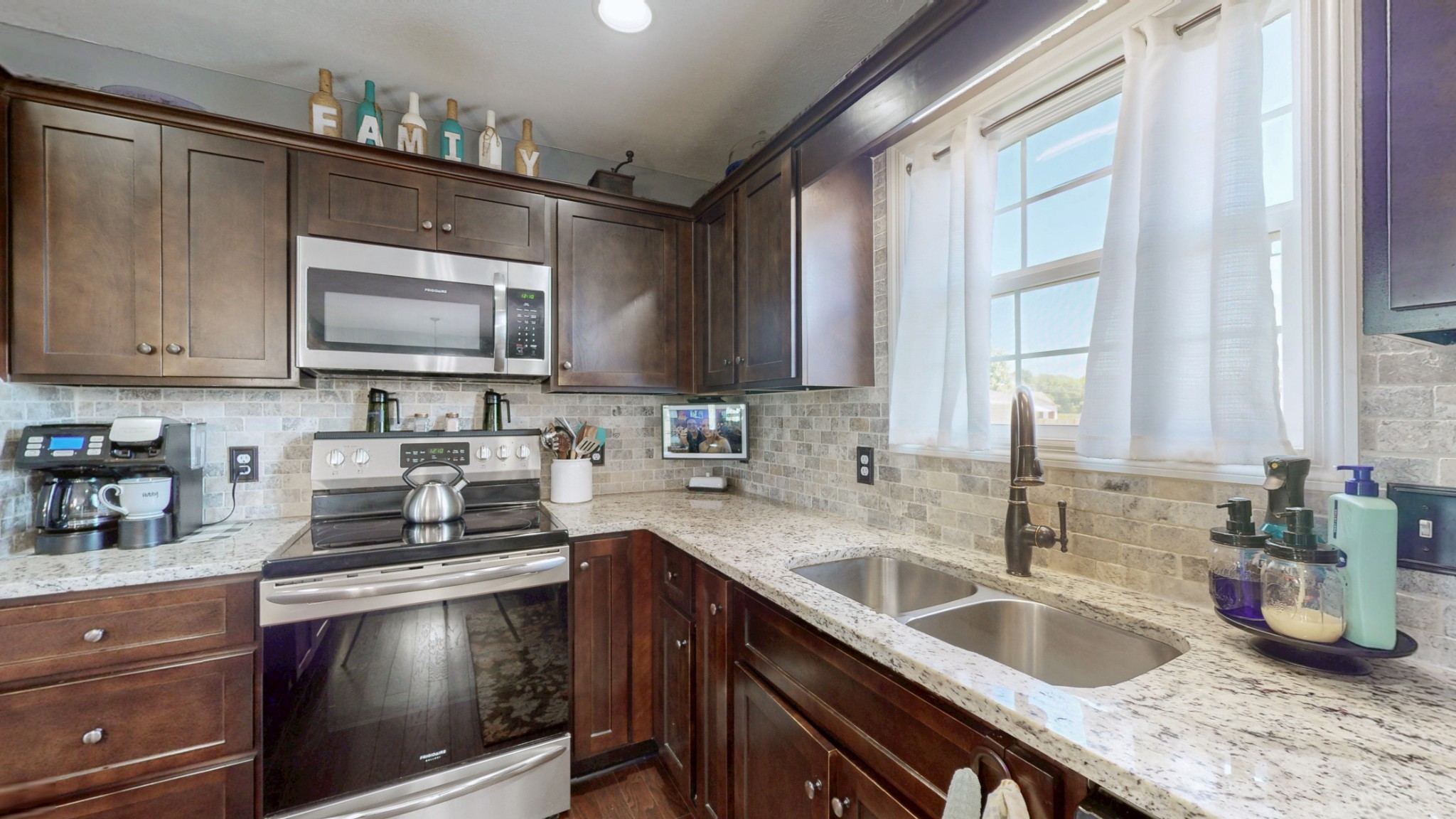4105 Pyles Rd Property Photo 29