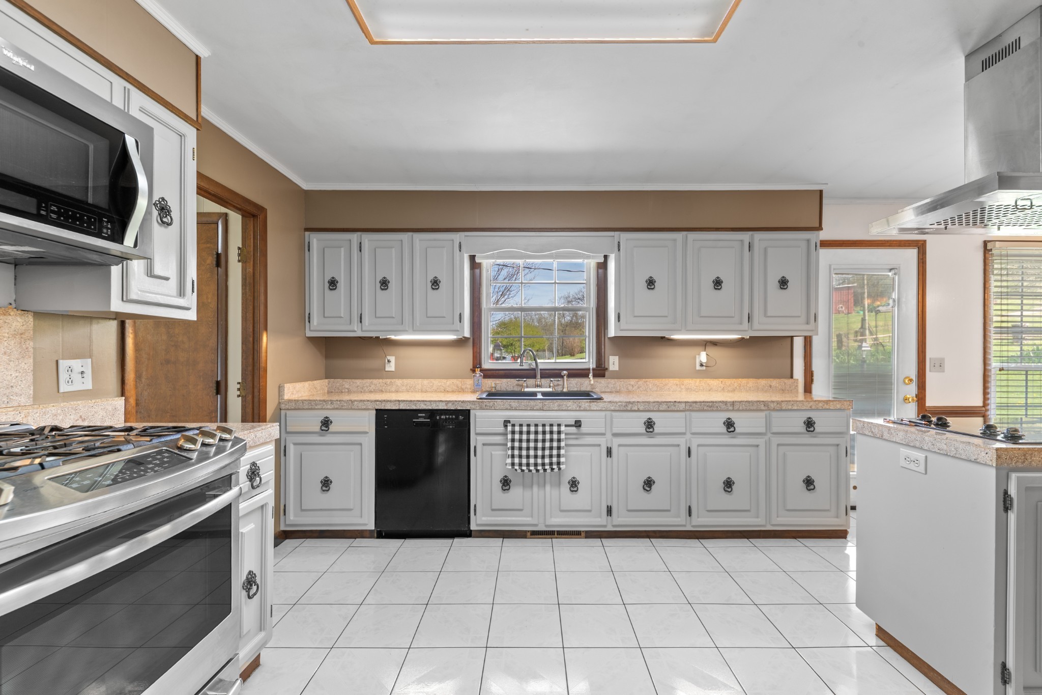 1839 Polly Adams Rd Property Photo 16