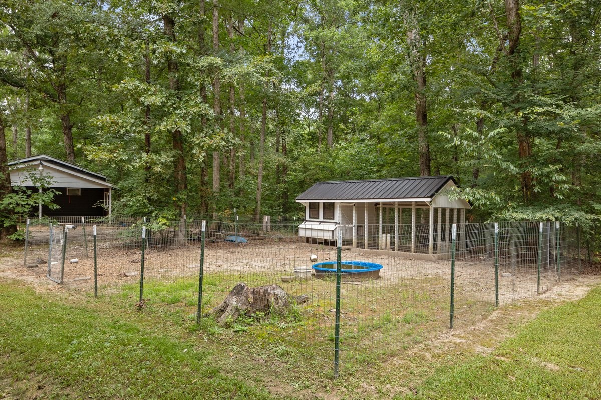 1975 Kelly Rd Property Photo 80