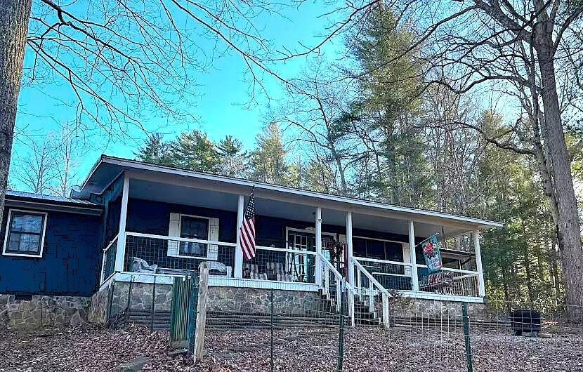 1522 Turkey Creek Road Property Photo 1