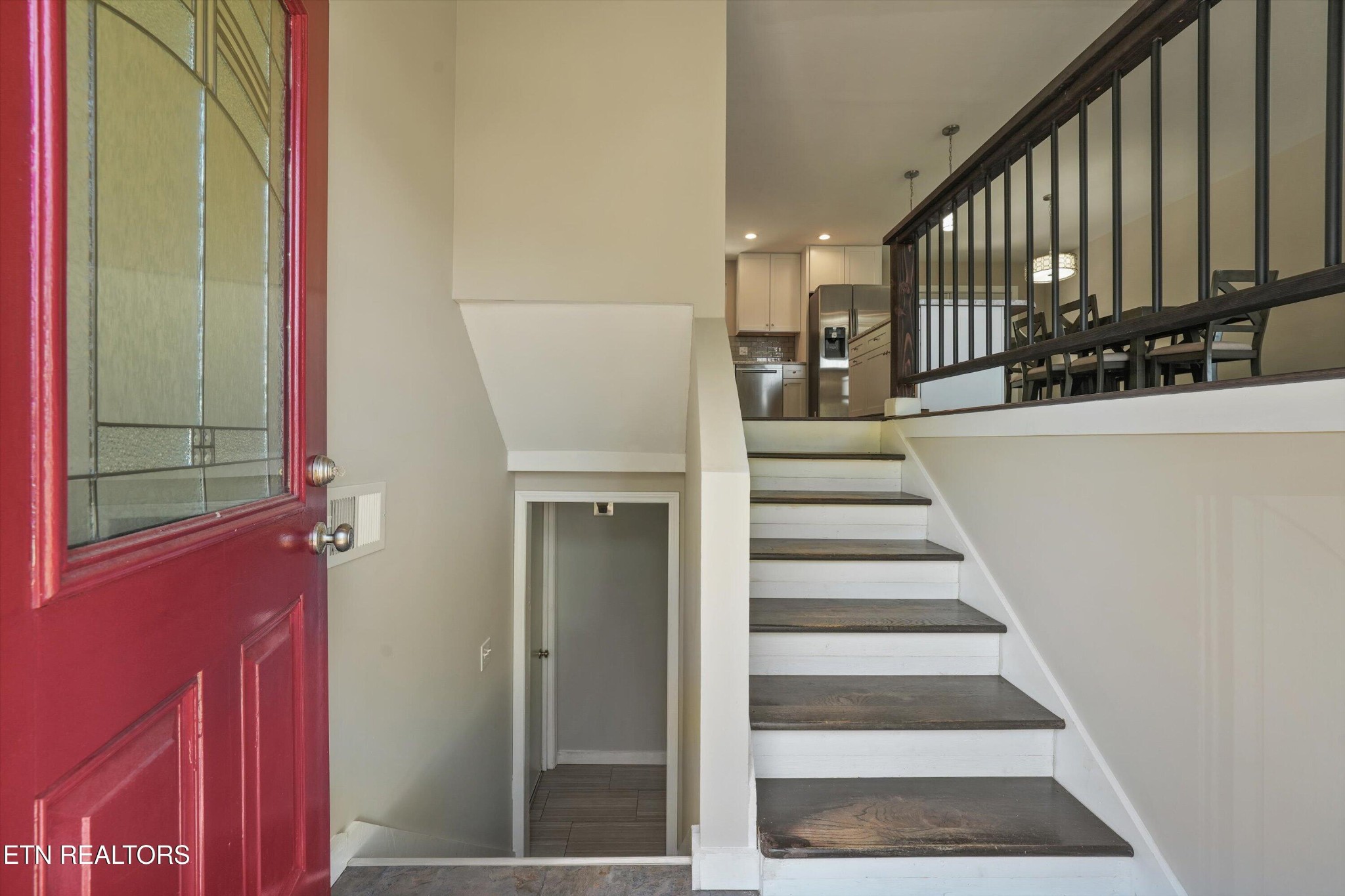 7613 Fall Wind Court Property Photo 6