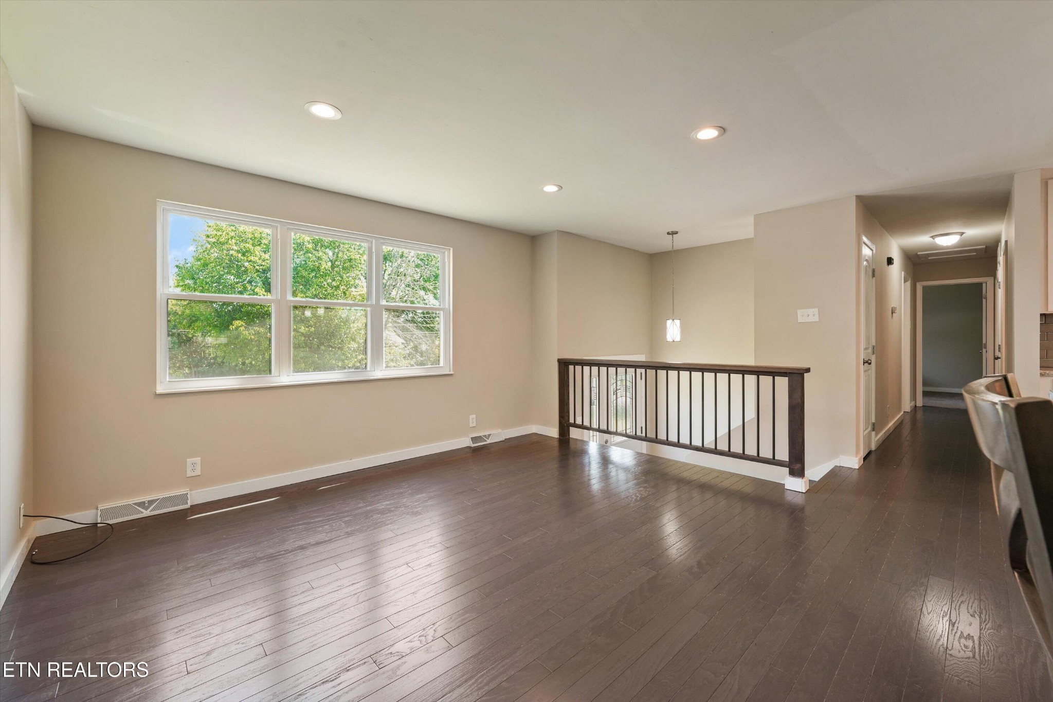 7613 Fall Wind Court Property Photo 9
