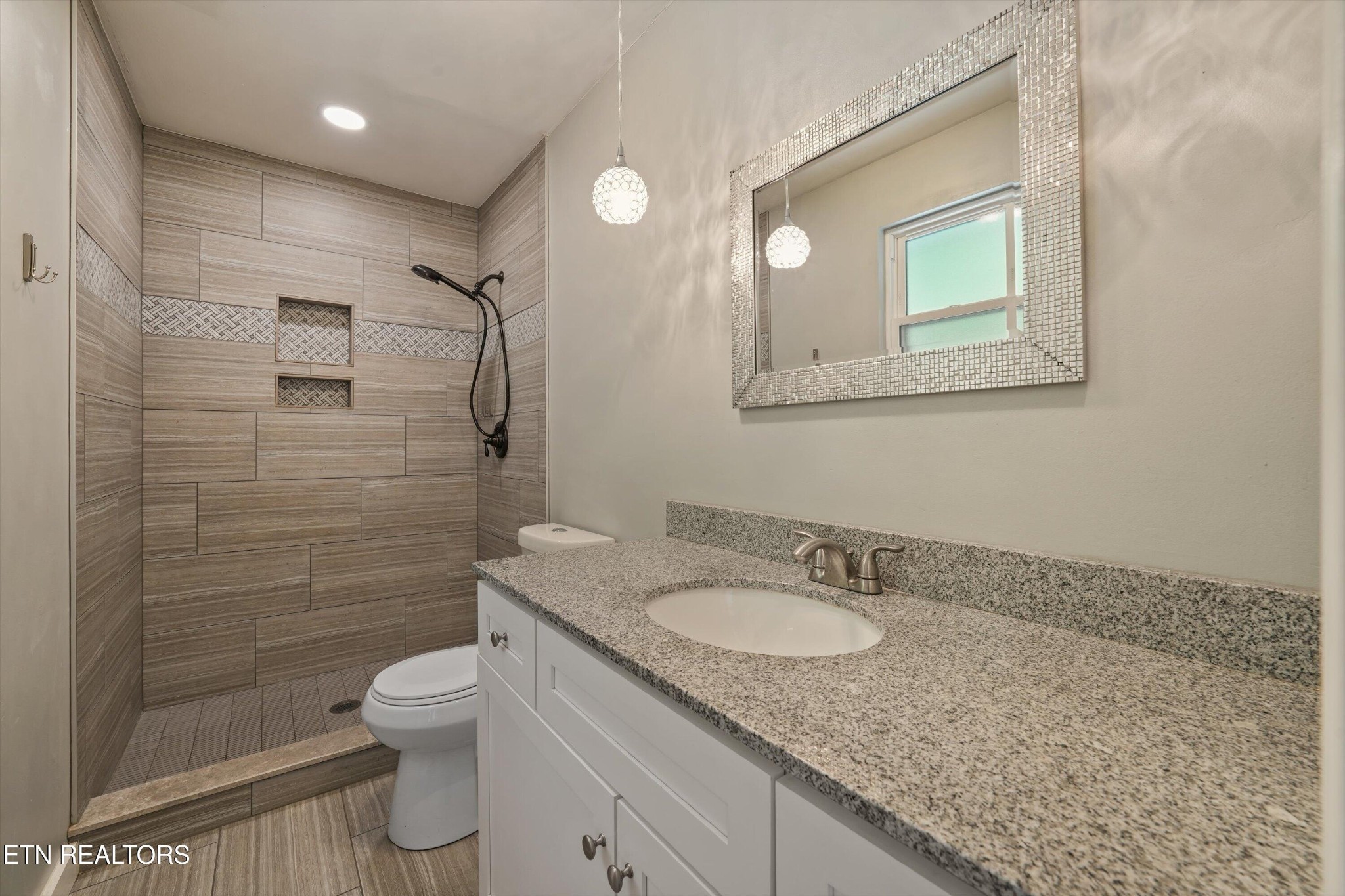 7613 Fall Wind Court Property Photo 22