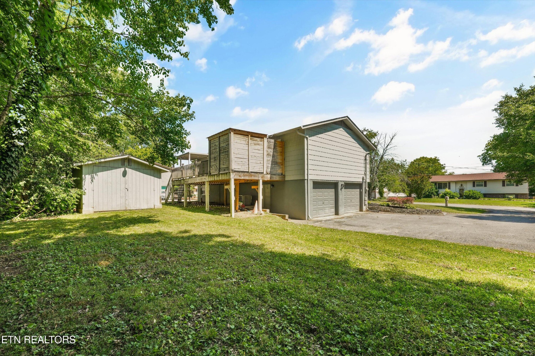 7613 Fall Wind Court Property Photo 32
