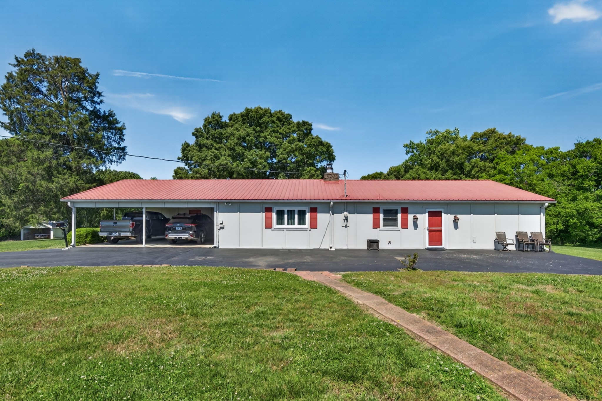 37 Old Mclemore Rd Property Photo 4