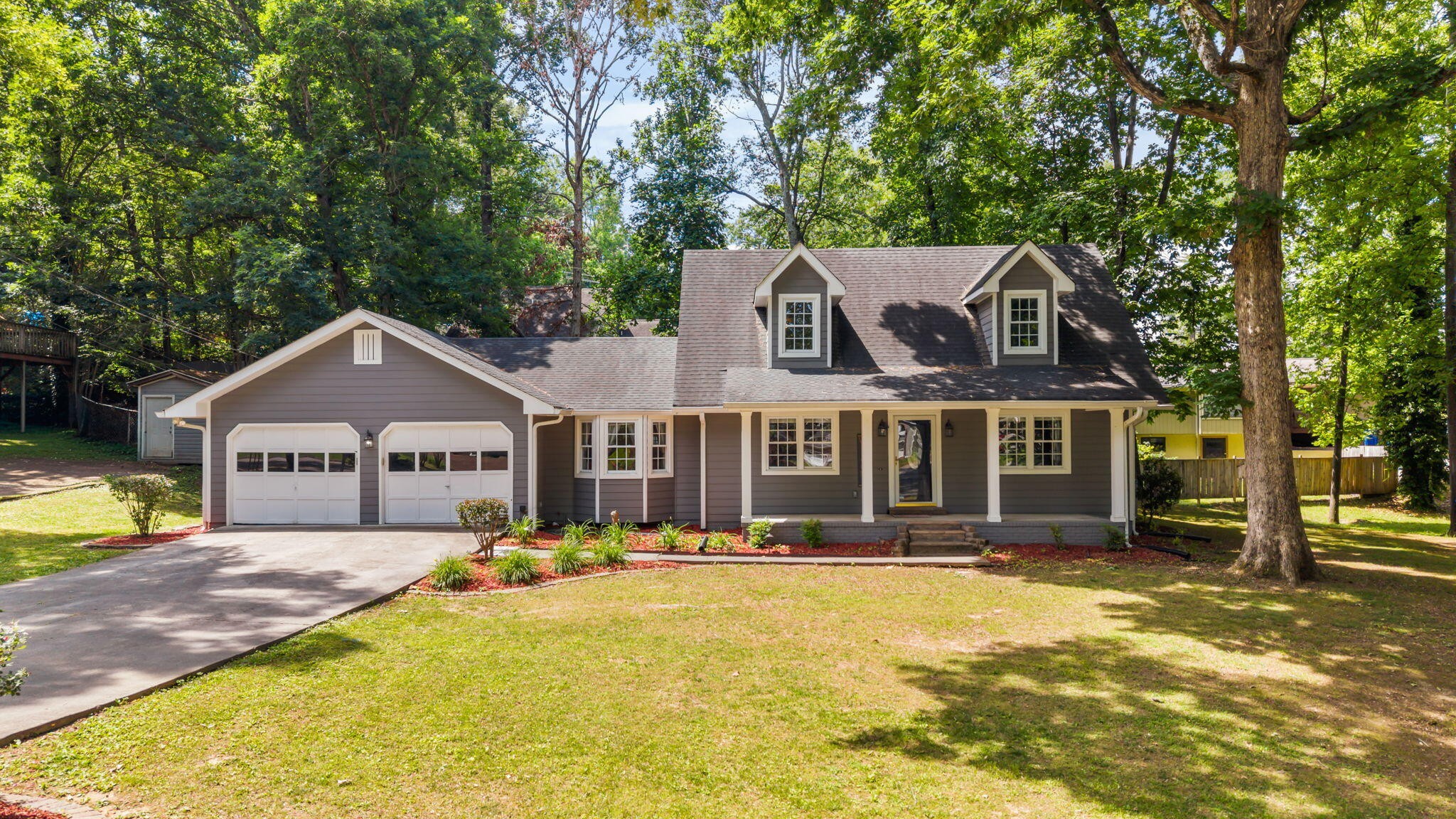 2081 Valley Hills Lane, NW