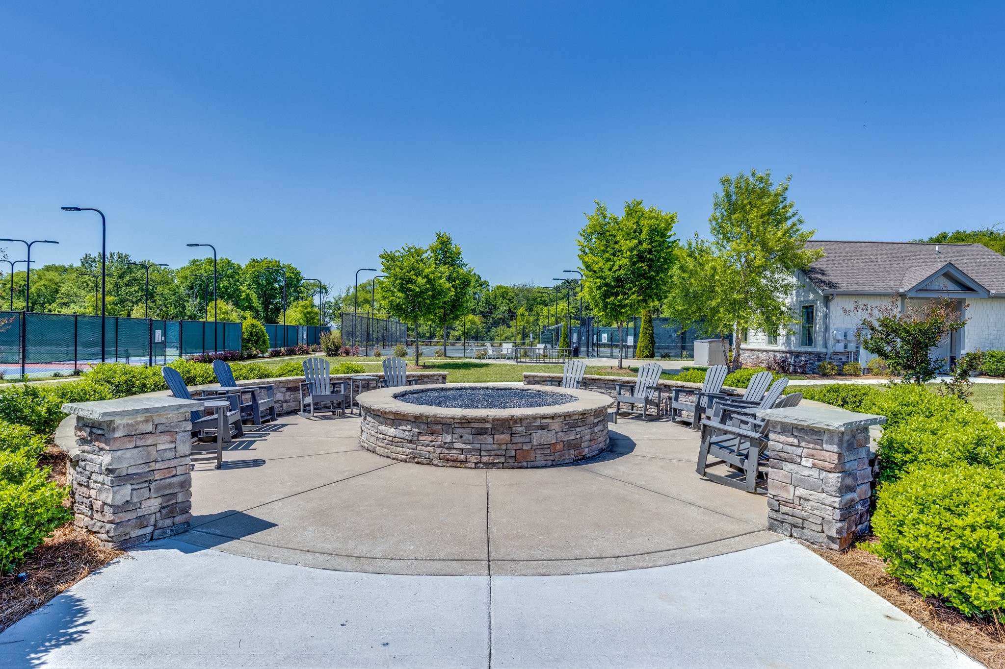 626 Overton Way Property Photo 32
