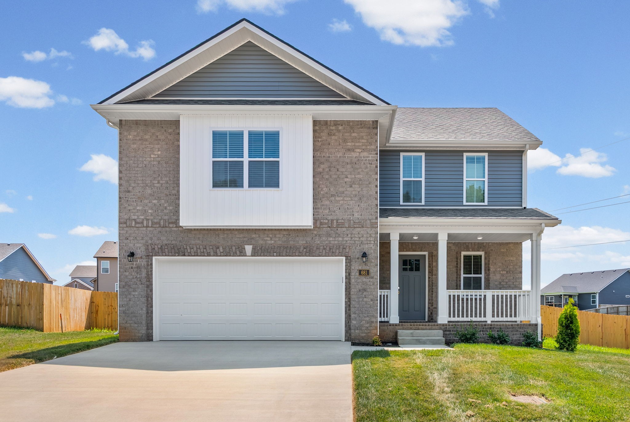 681 S Forest Brook Court Property Photo 1