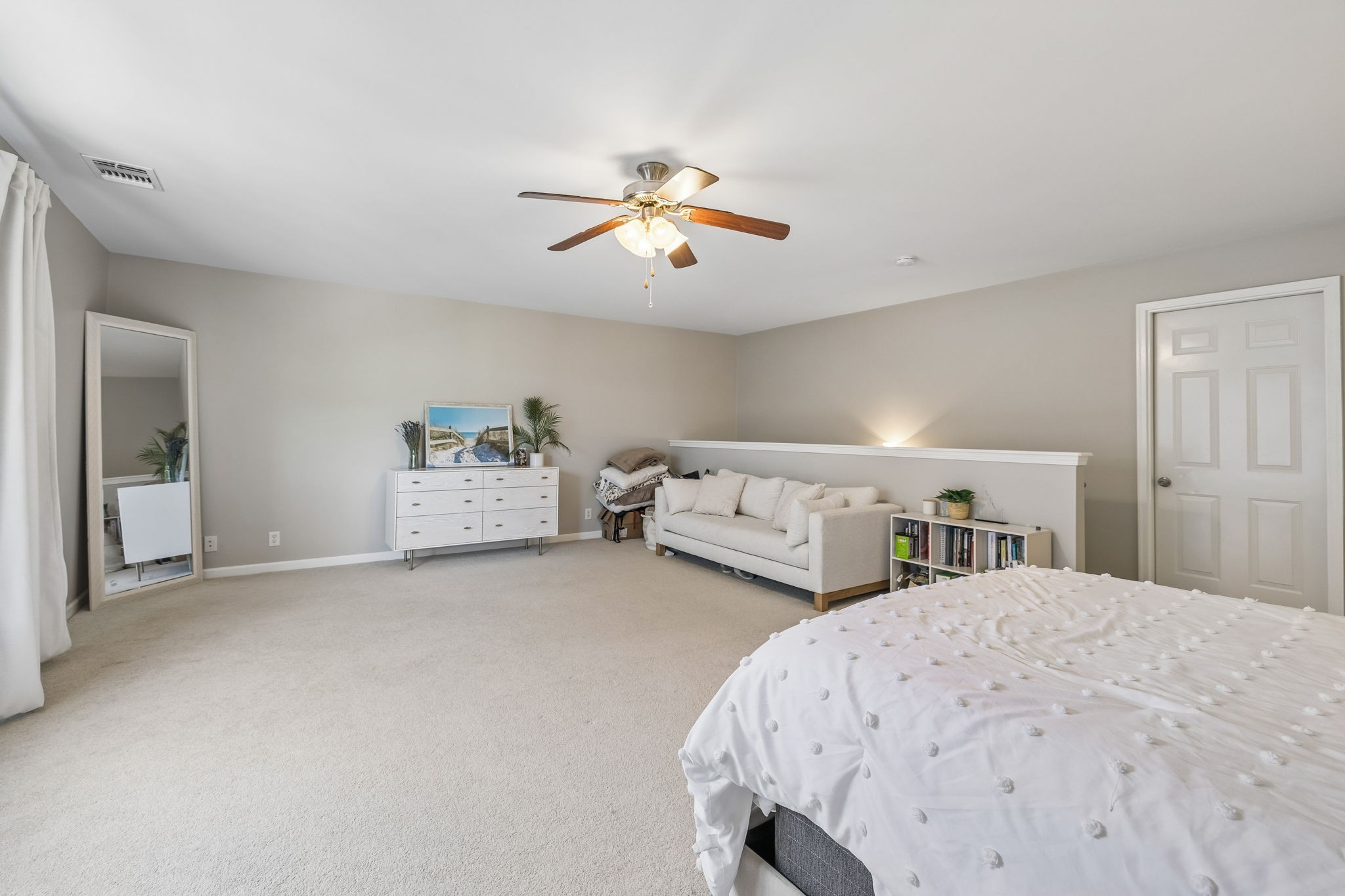 905 Catlow Ct Property Photo 32
