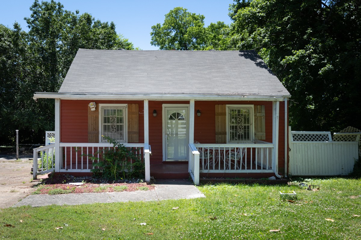 13 Belle Forrest Ave Property Photo 1