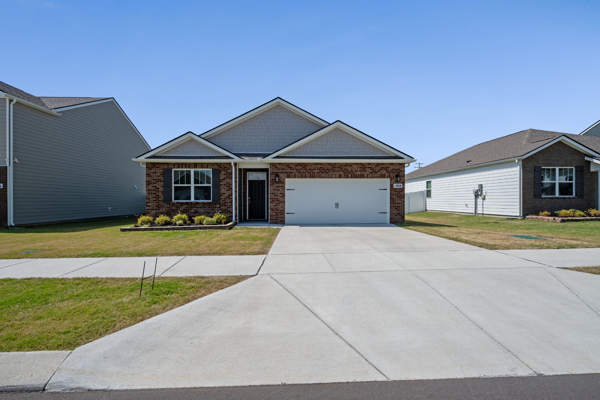 1504 Dove Dr