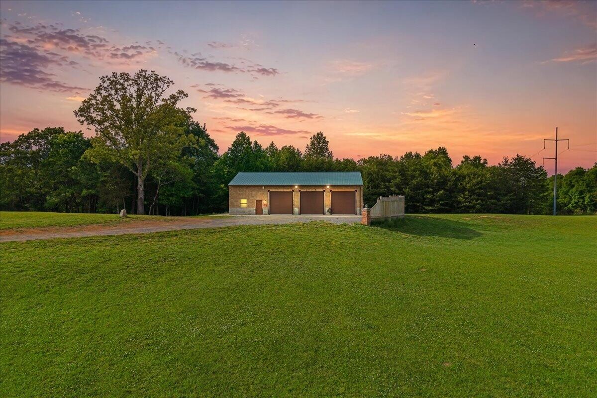 142 County Road 436 Property Photo 1