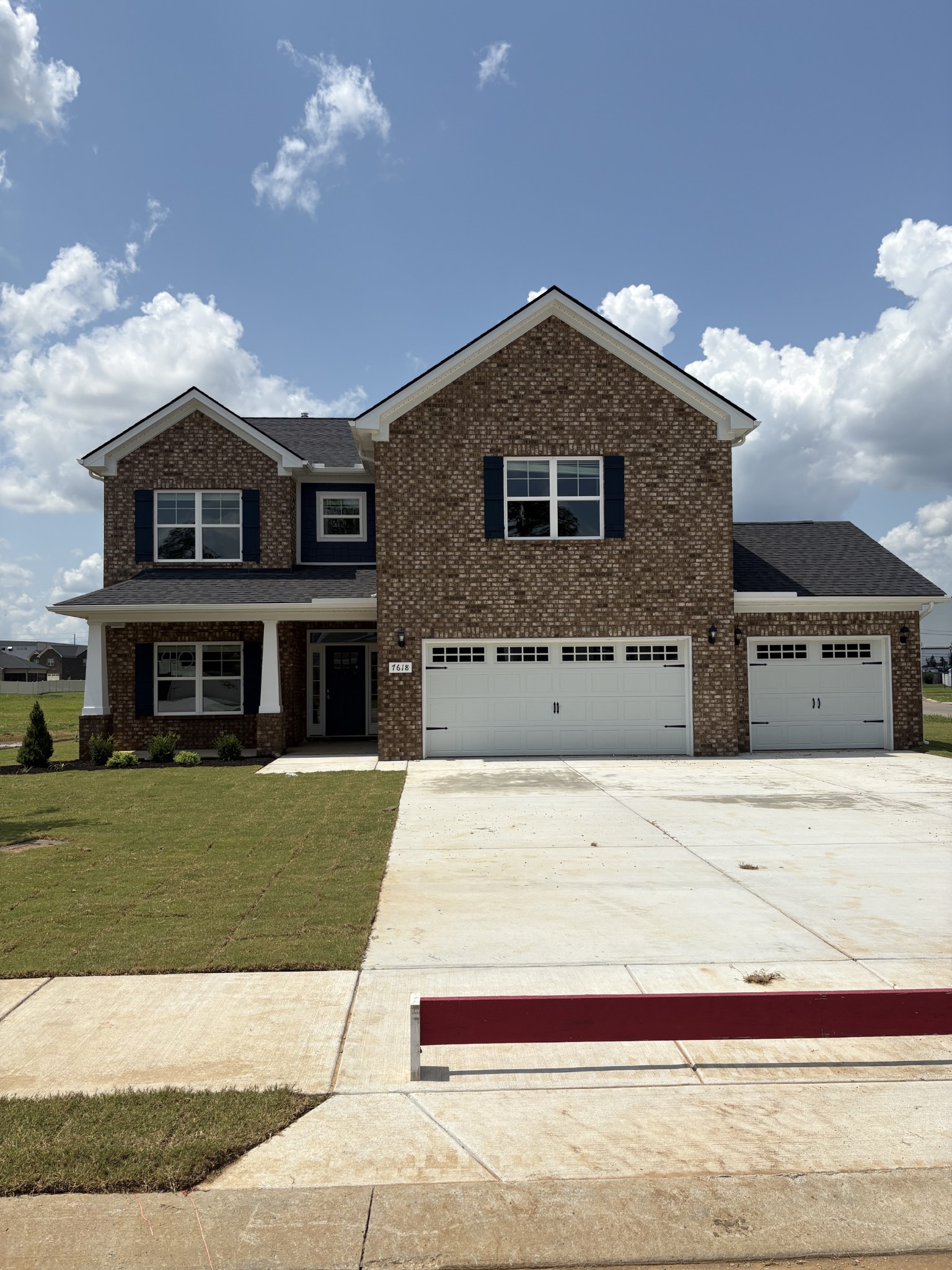 7618 Rookersbend Drive Property Photo 1