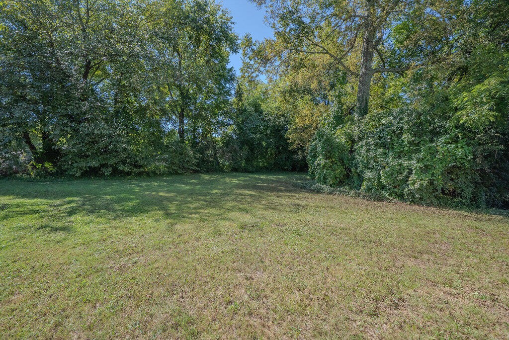 3810 Catalpa Avenue Property Photo 23