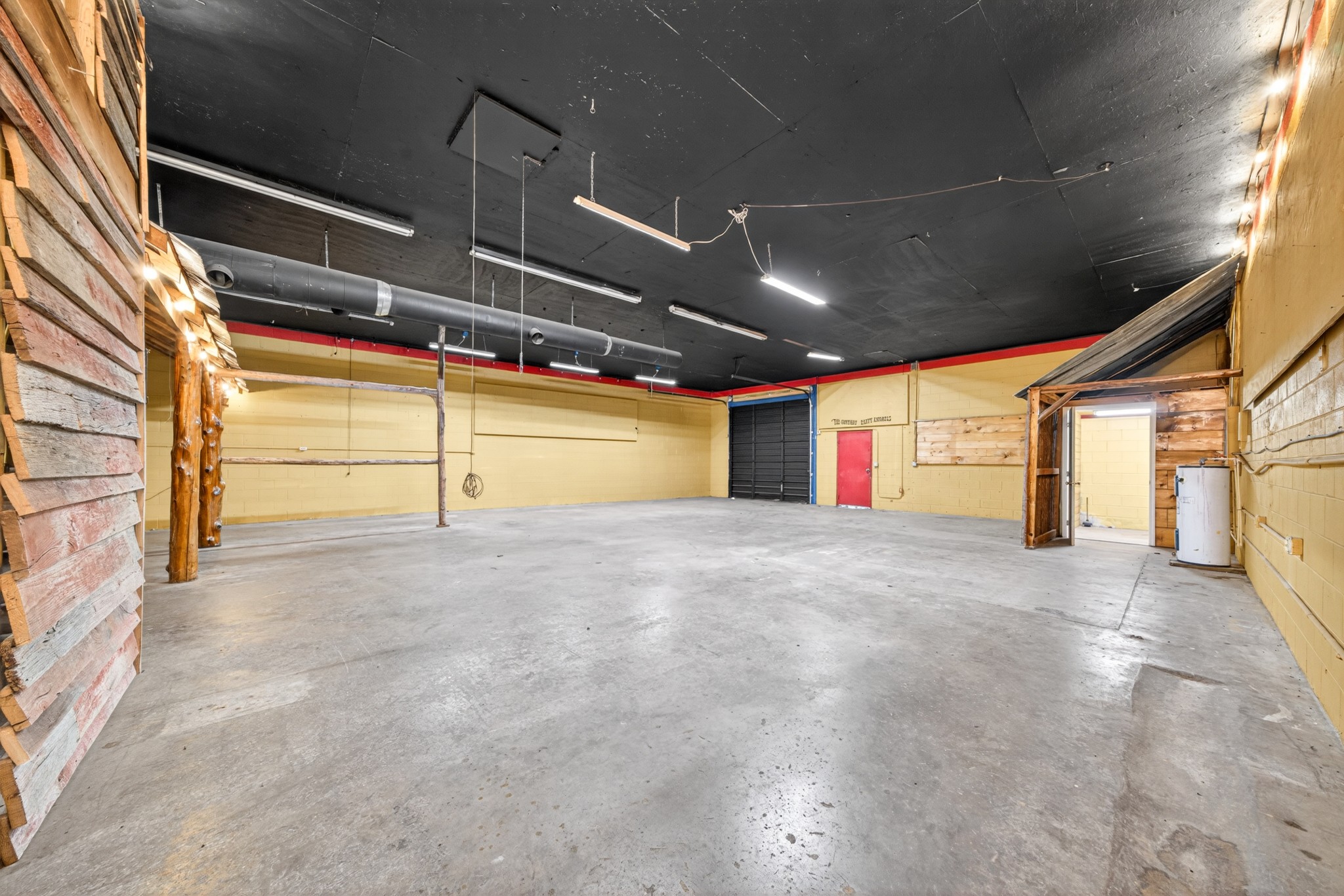 3239 Nashville Hwy Property Photo 11