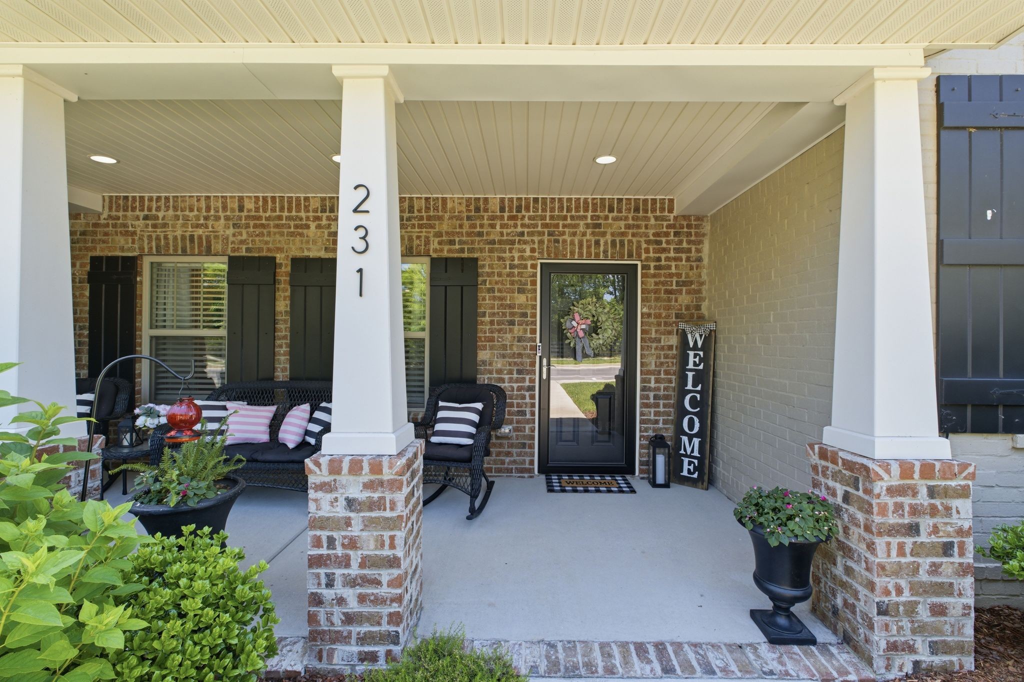 231 Grandstand Blvd Property Photo 4