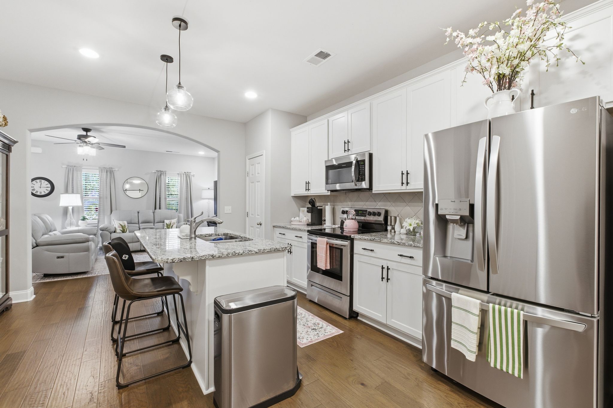 231 Grandstand Blvd Property Photo 8