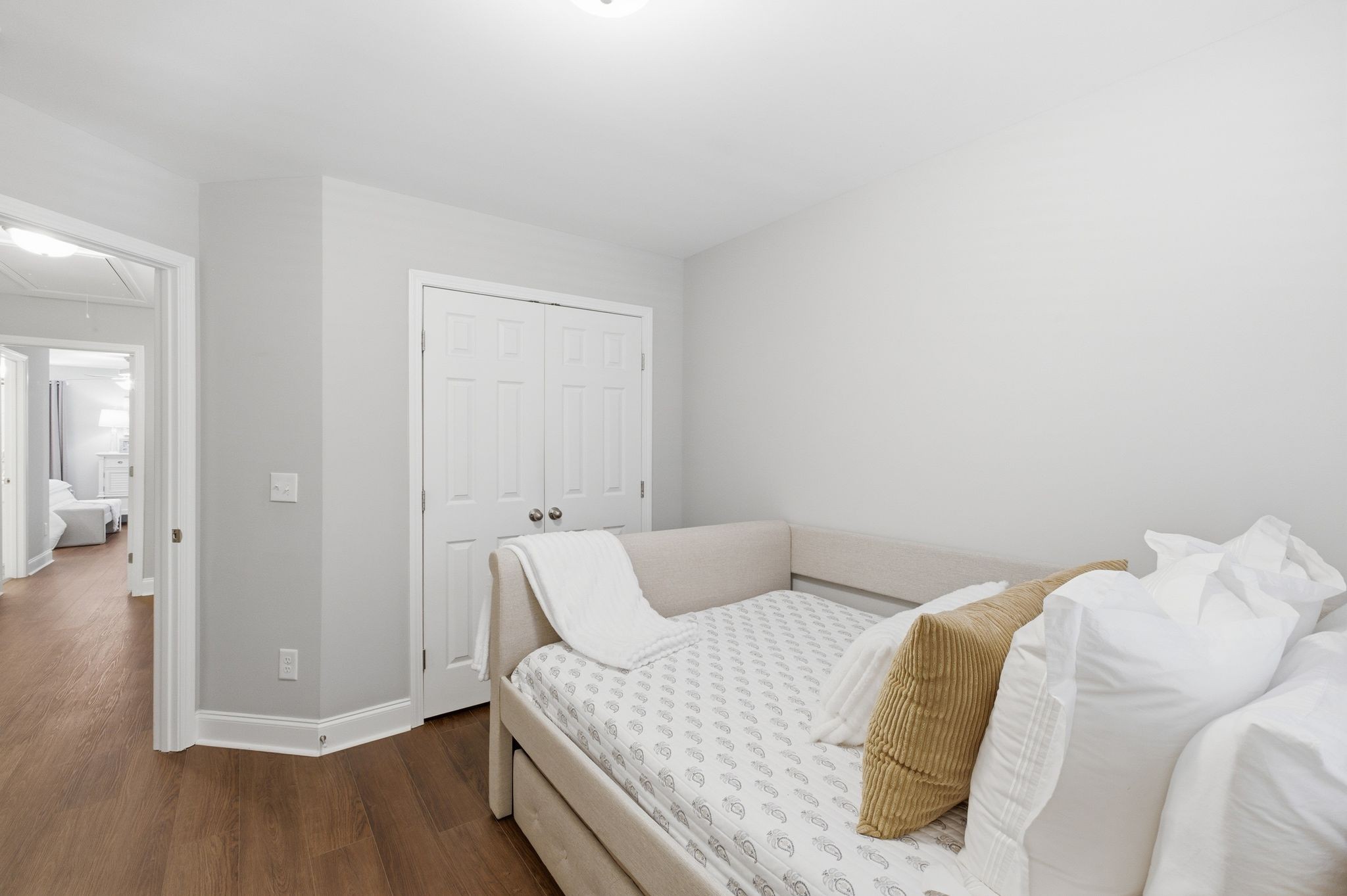 231 Grandstand Blvd Property Photo 18