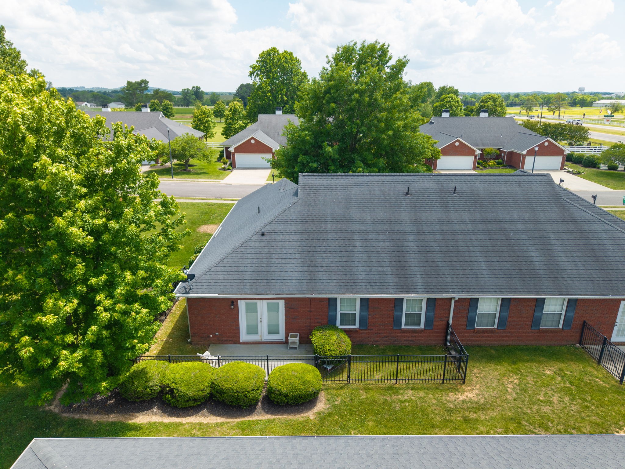 109 Horseshoe Ct Property Photo 37